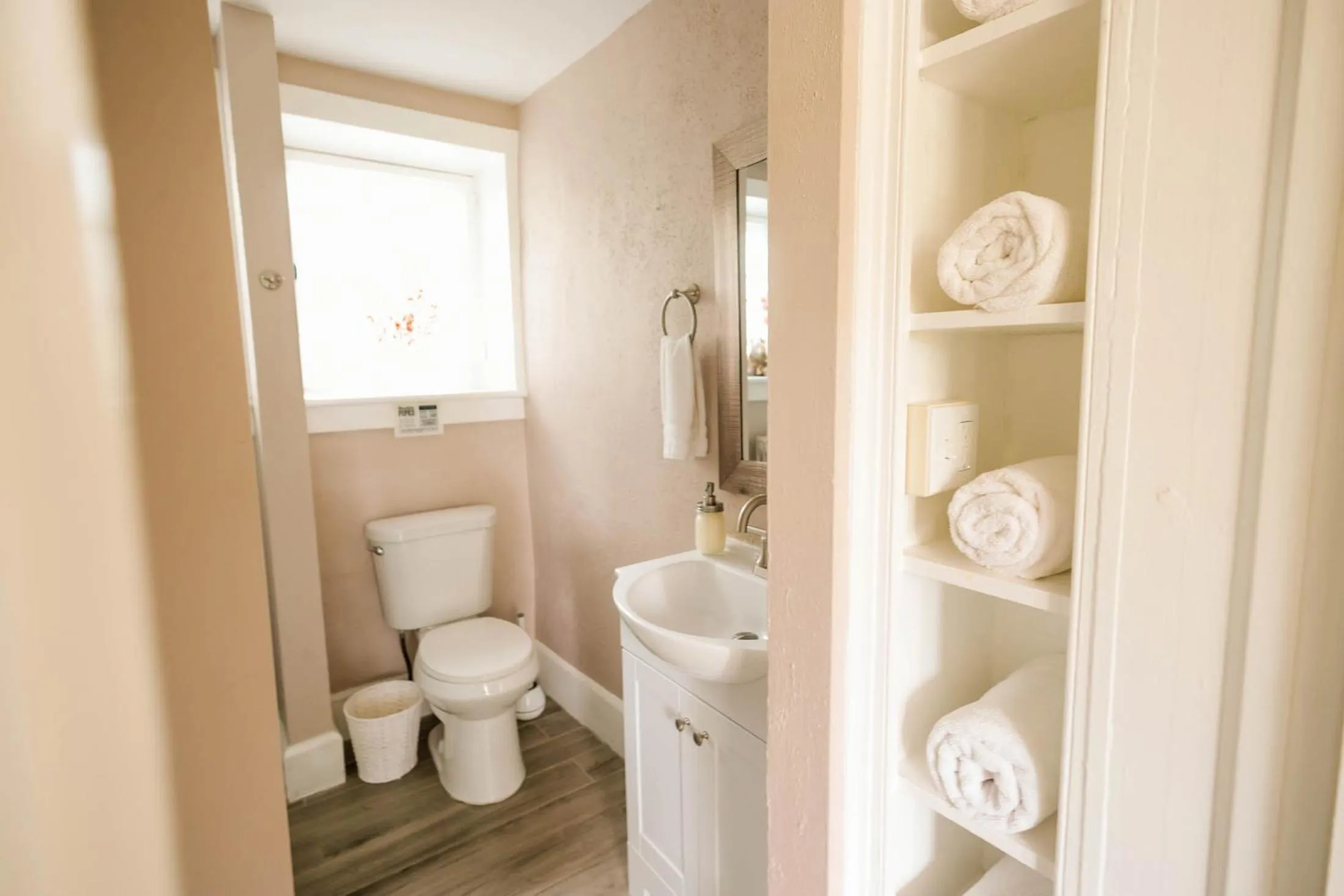 Chimney Hill Estate Inn