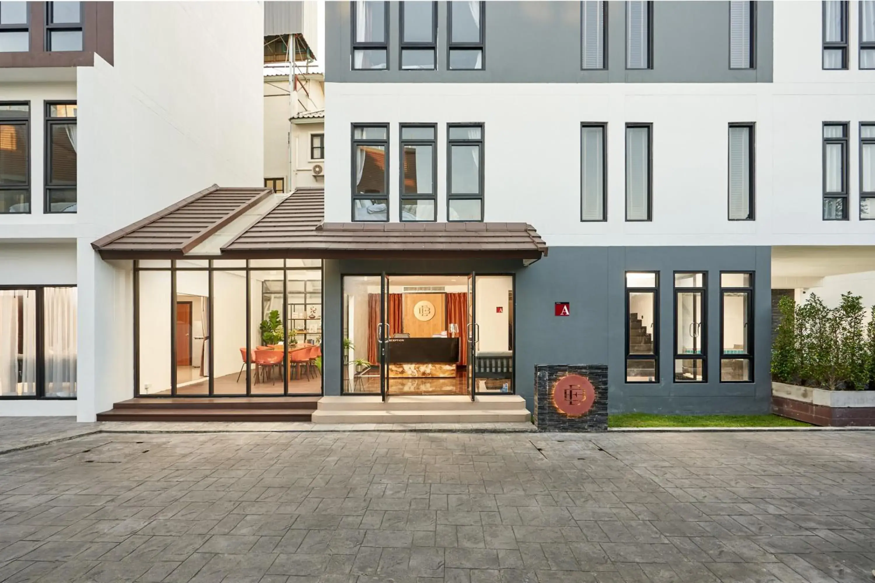 Property building in Be Phrasingh Hotel Chiang Mai Property building in Be Phrasingh Hotel Chiang Mai