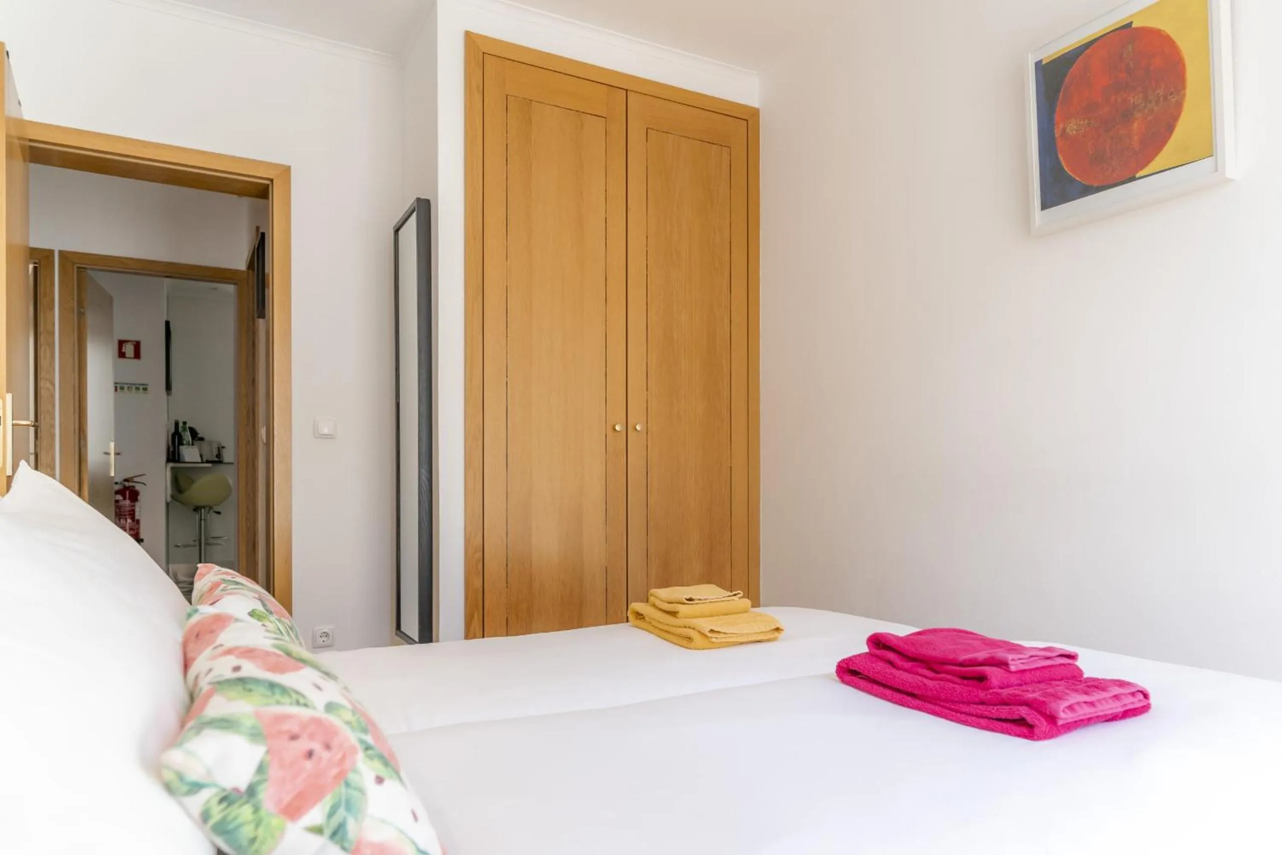 Bed in LV Premier Apartments Baixa- PR