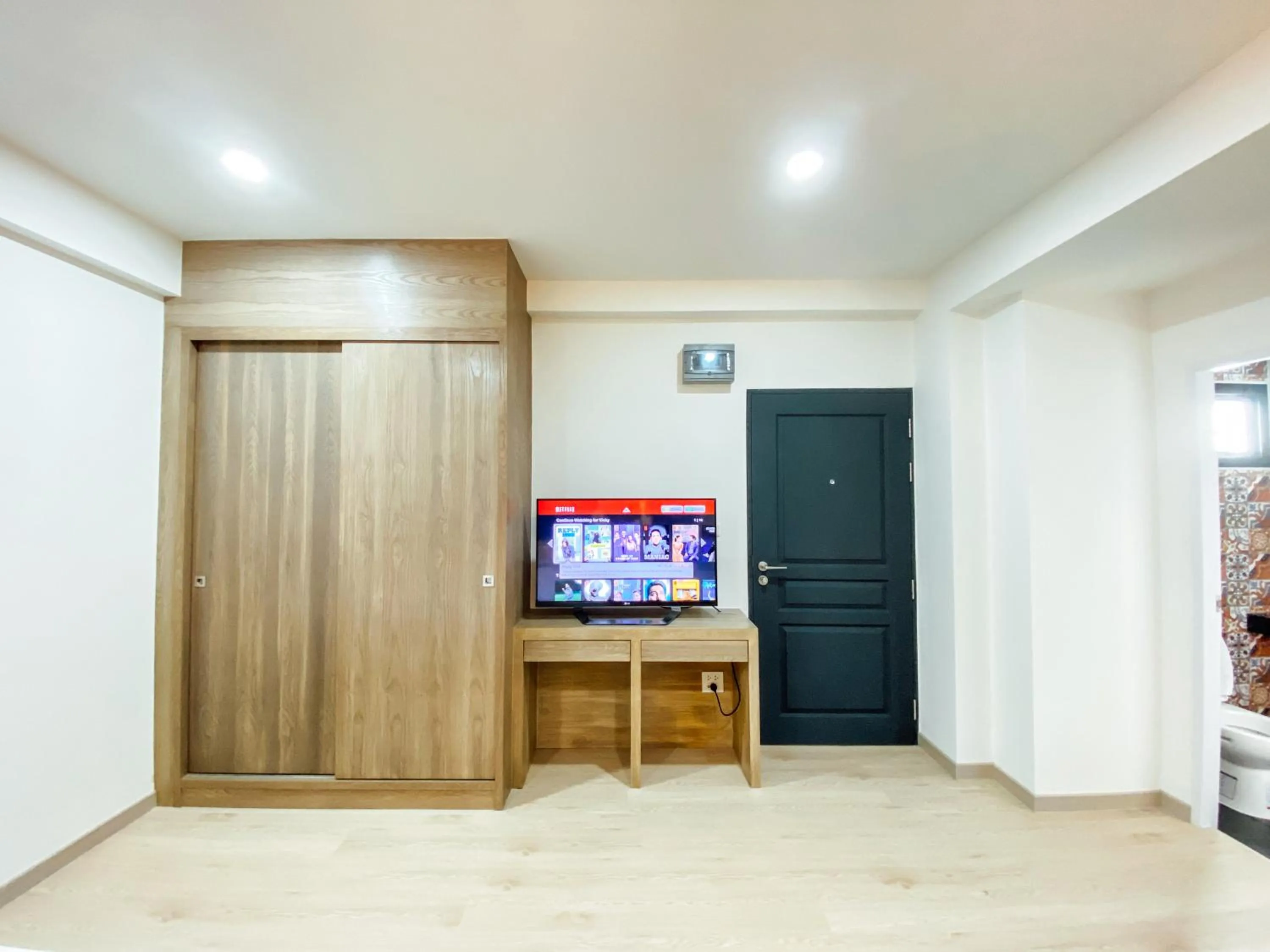 TV and multimedia in GP House Bangkok - Sukhumvit Onnut BTS Skytrain