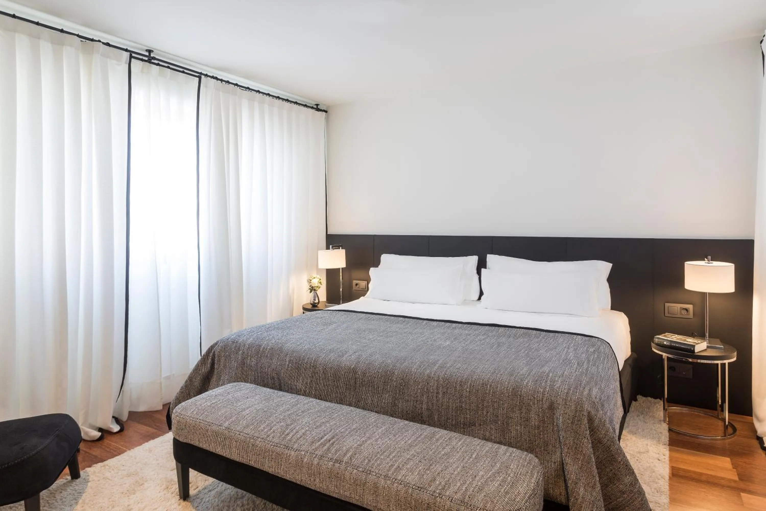 Bed in Majestic Hotel & Spa Barcelona GL