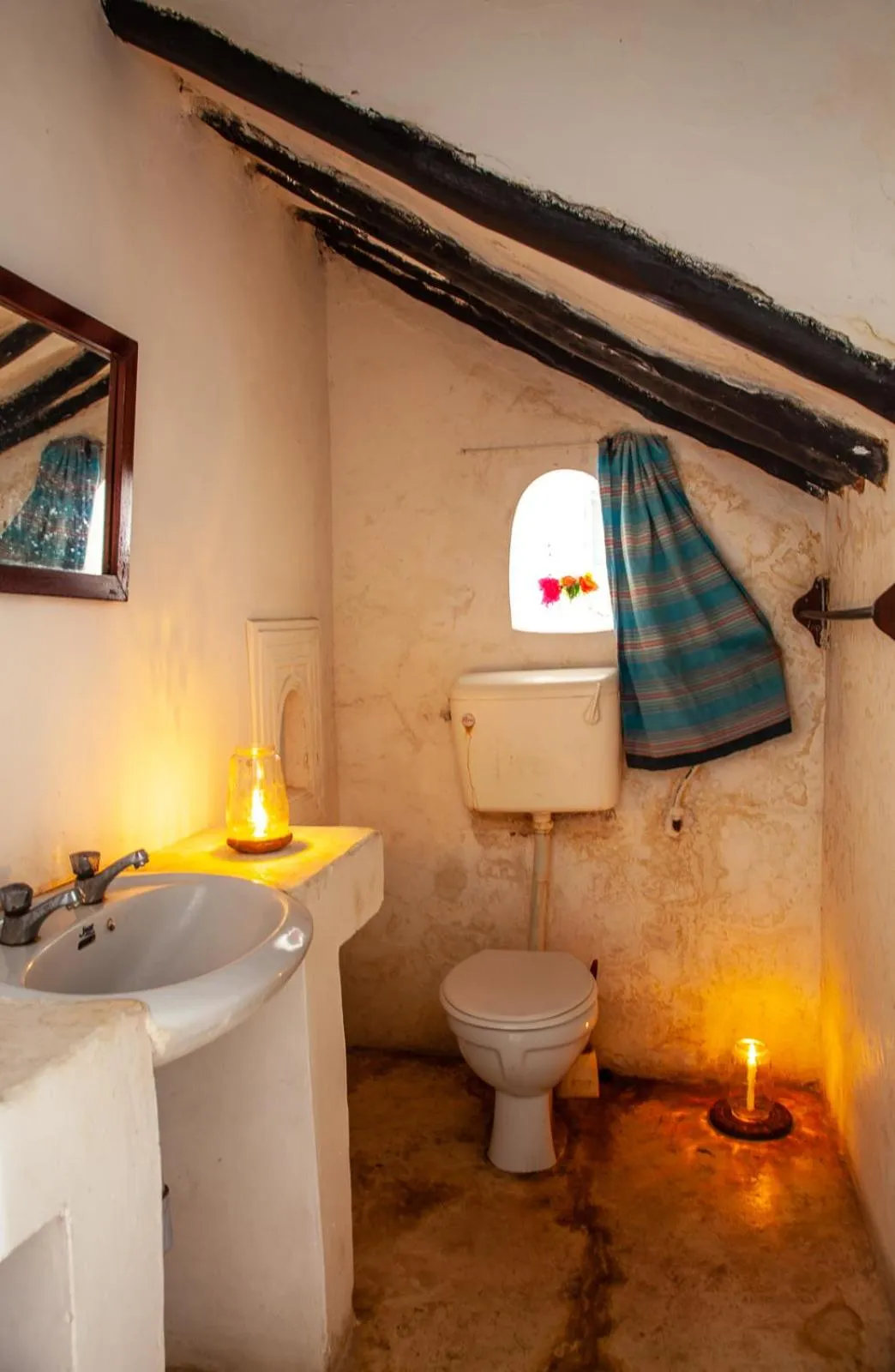 Toilet in Jannat House