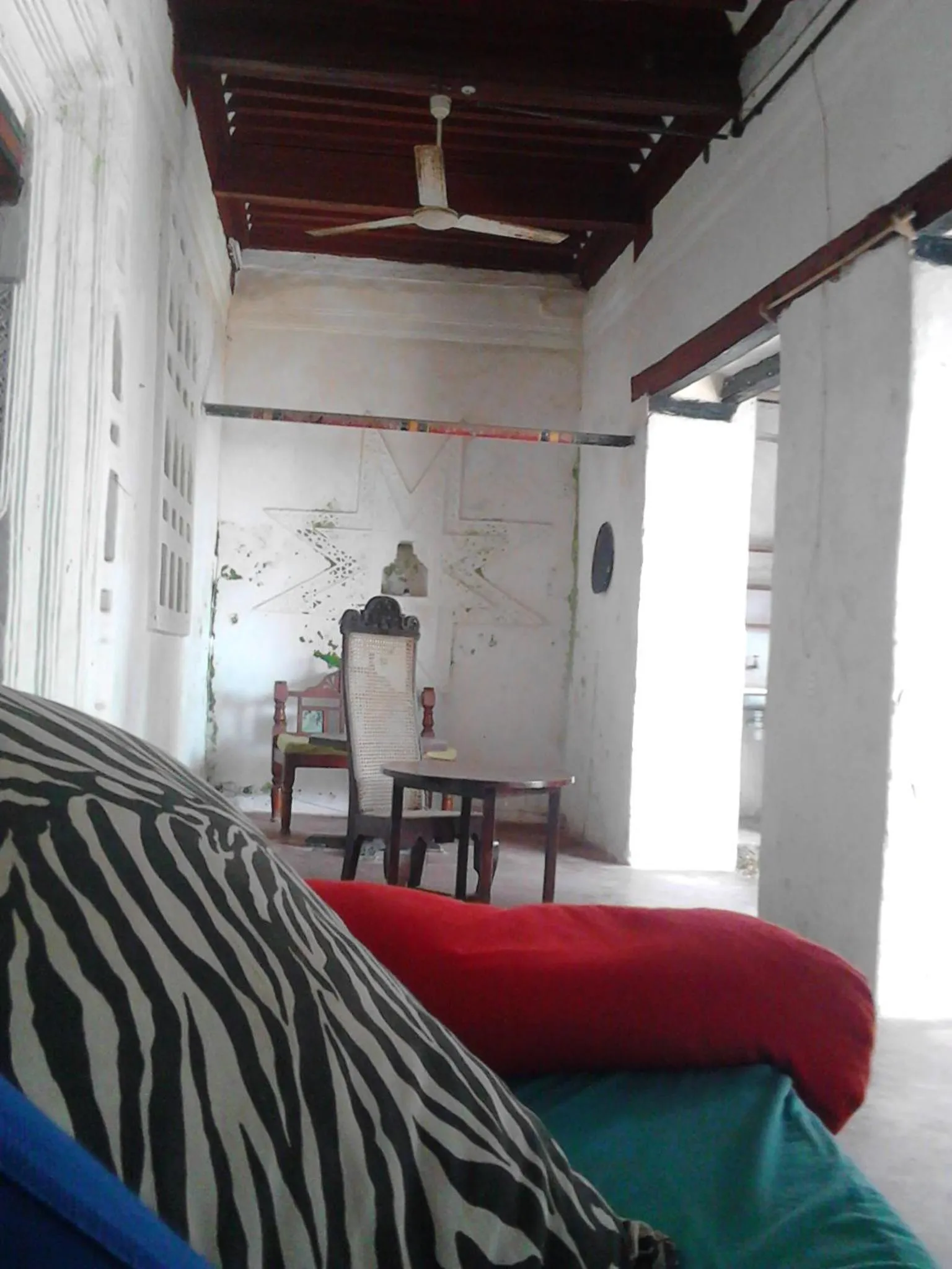 Balcony/Terrace, Bed in Jannat House