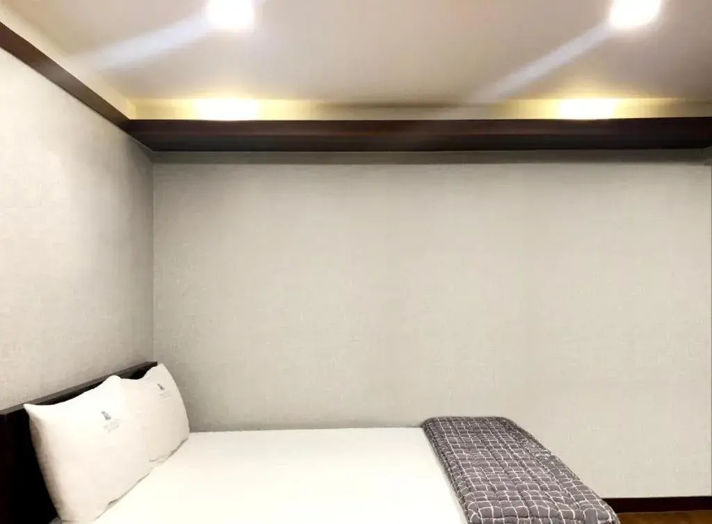 Bed in The Beach Hotel Bed in The Beach Hotel