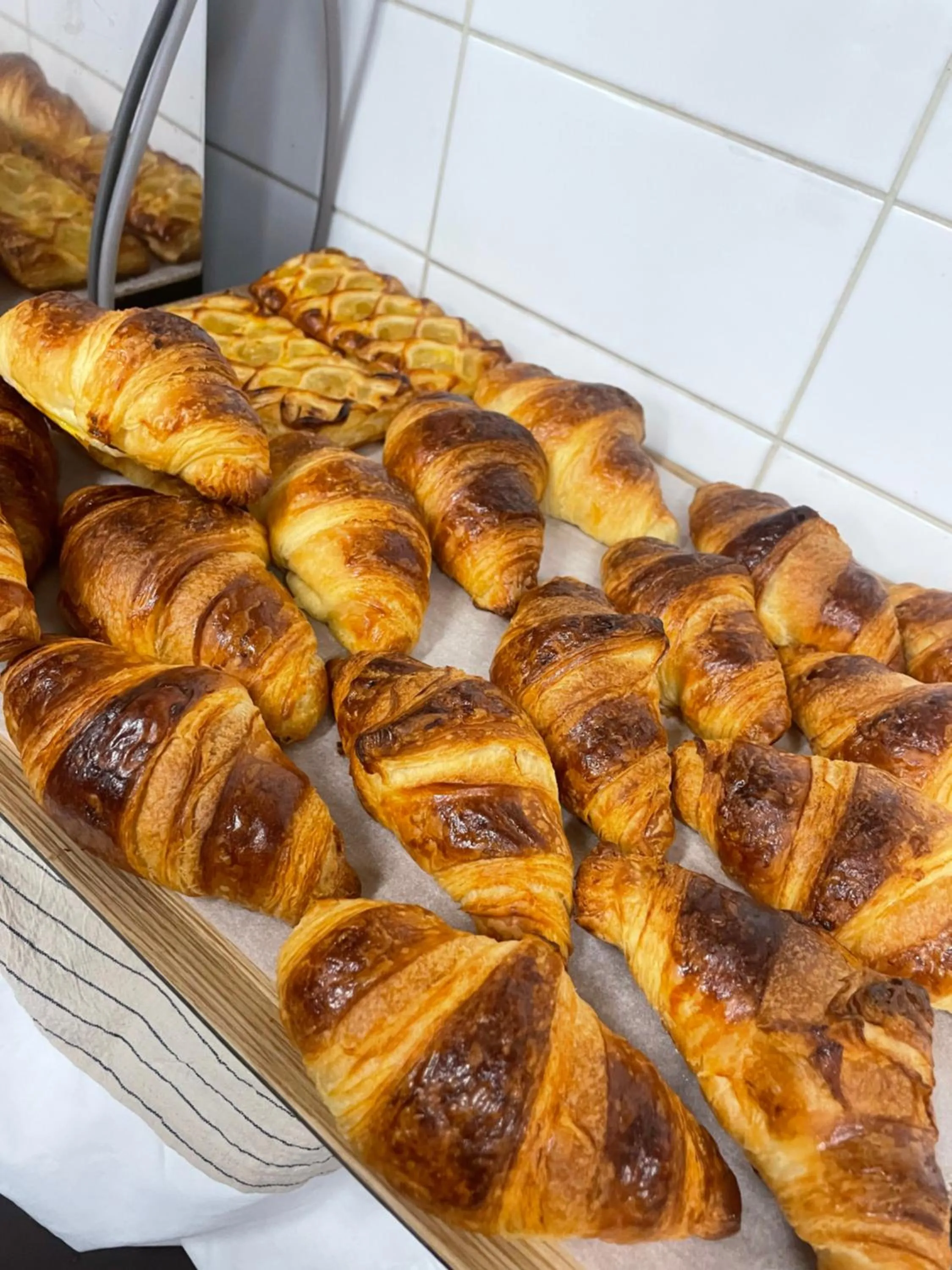 Restaurant/places to eat in JB Plus Hotel