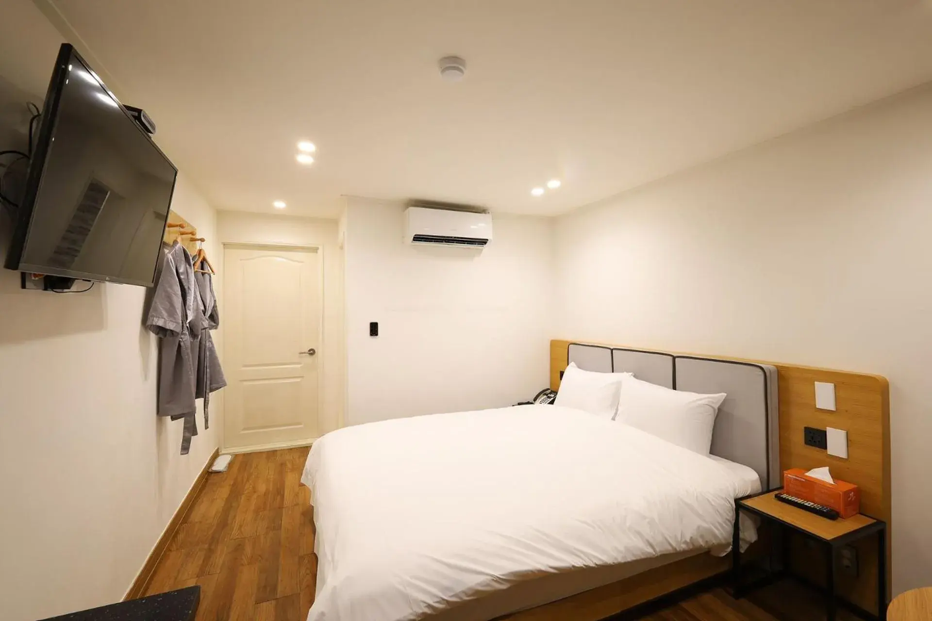 Bedroom, Bed in JB Plus Hotel Bedroom, Bed in JB Plus Hotel