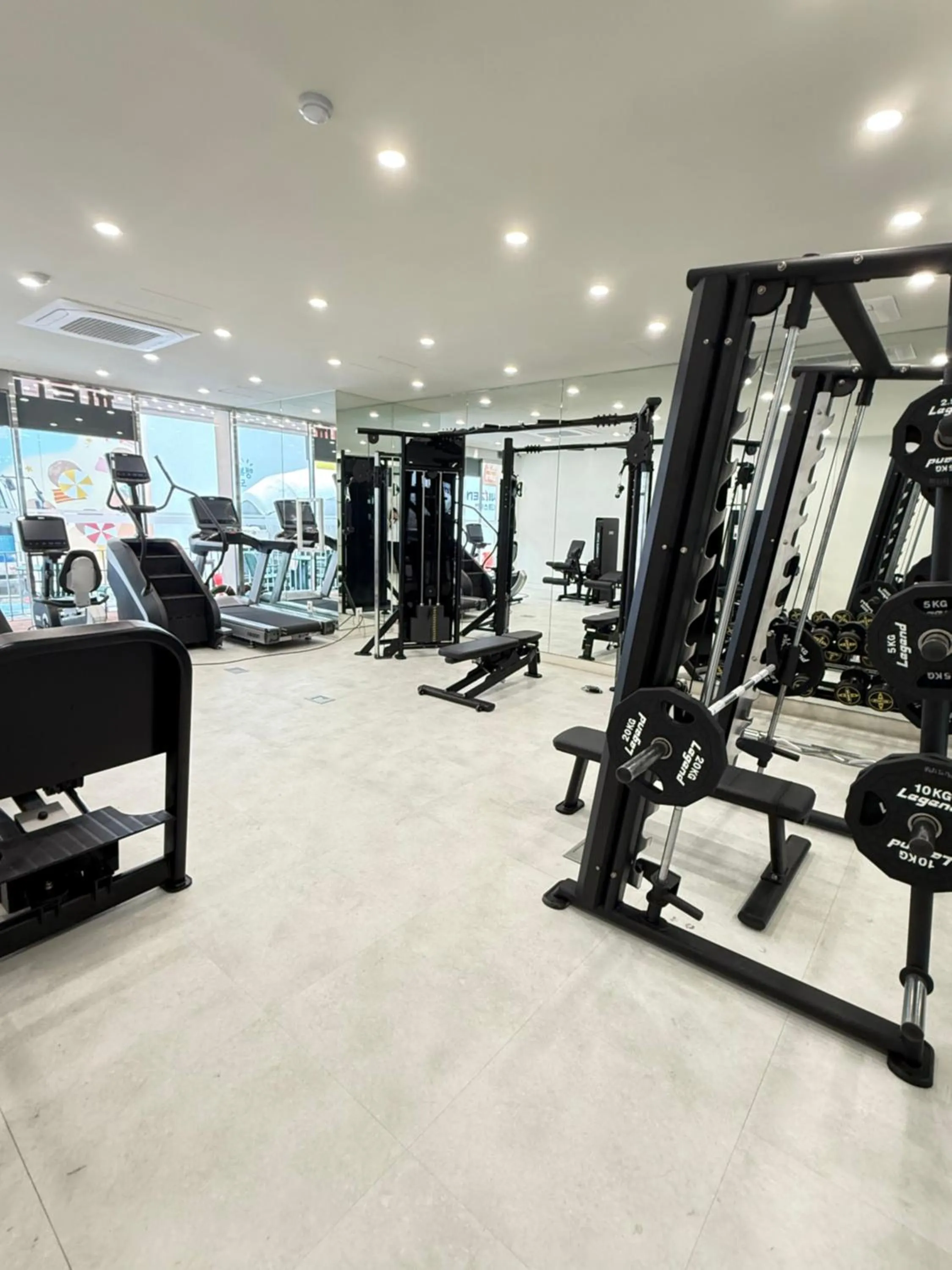 Fitness centre/facilities in JB Plus Hotel