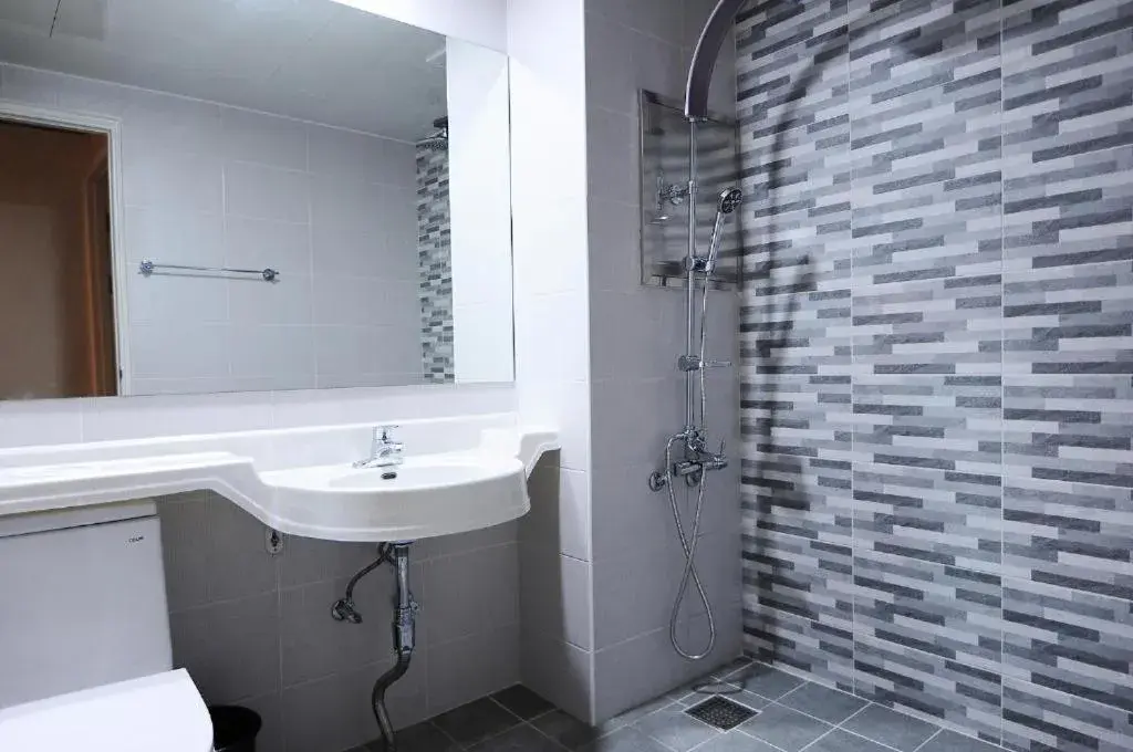 The Beach Hotel The Beach Hotel