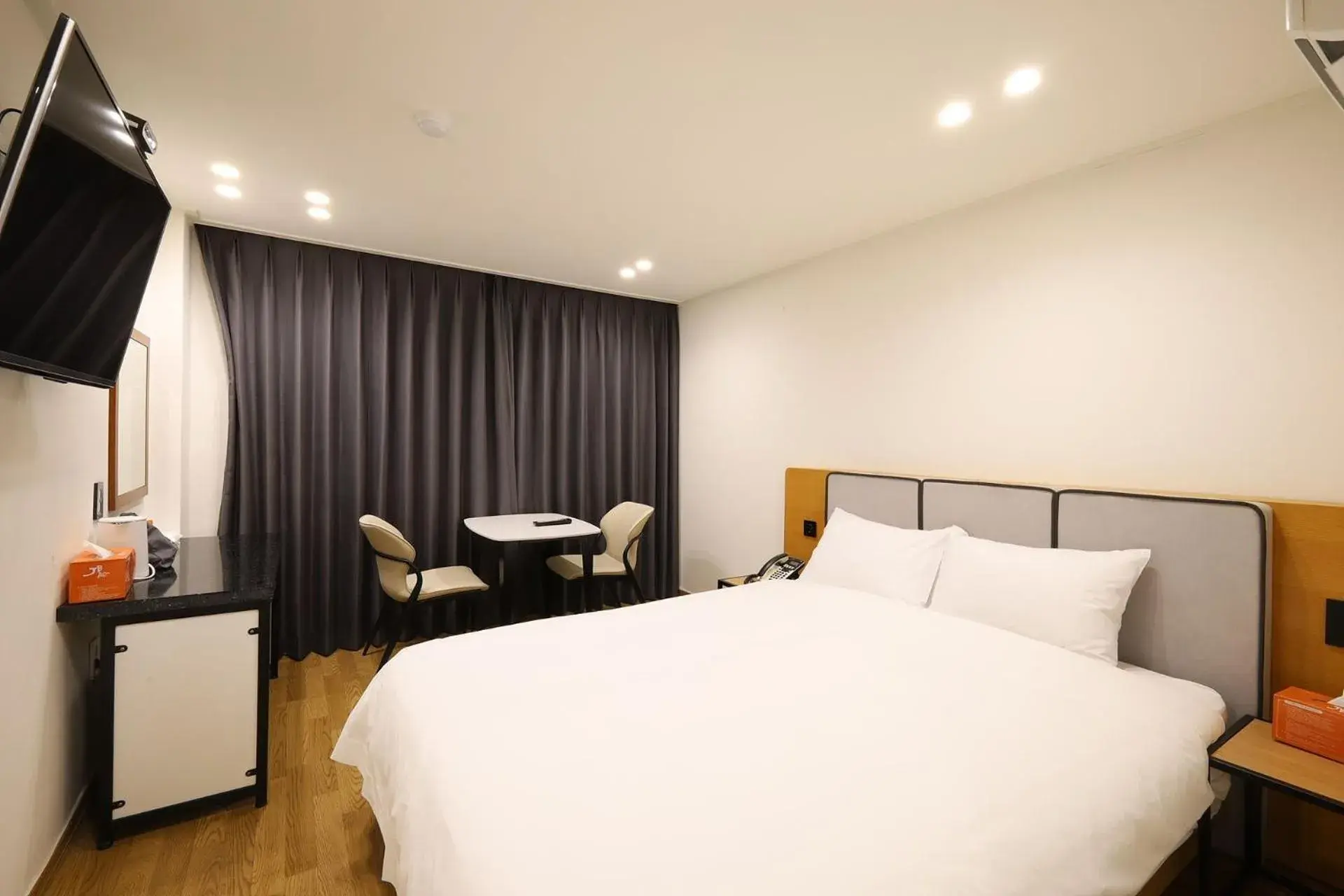 Bedroom, Bed in JB Plus Hotel Bedroom, Bed in JB Plus Hotel