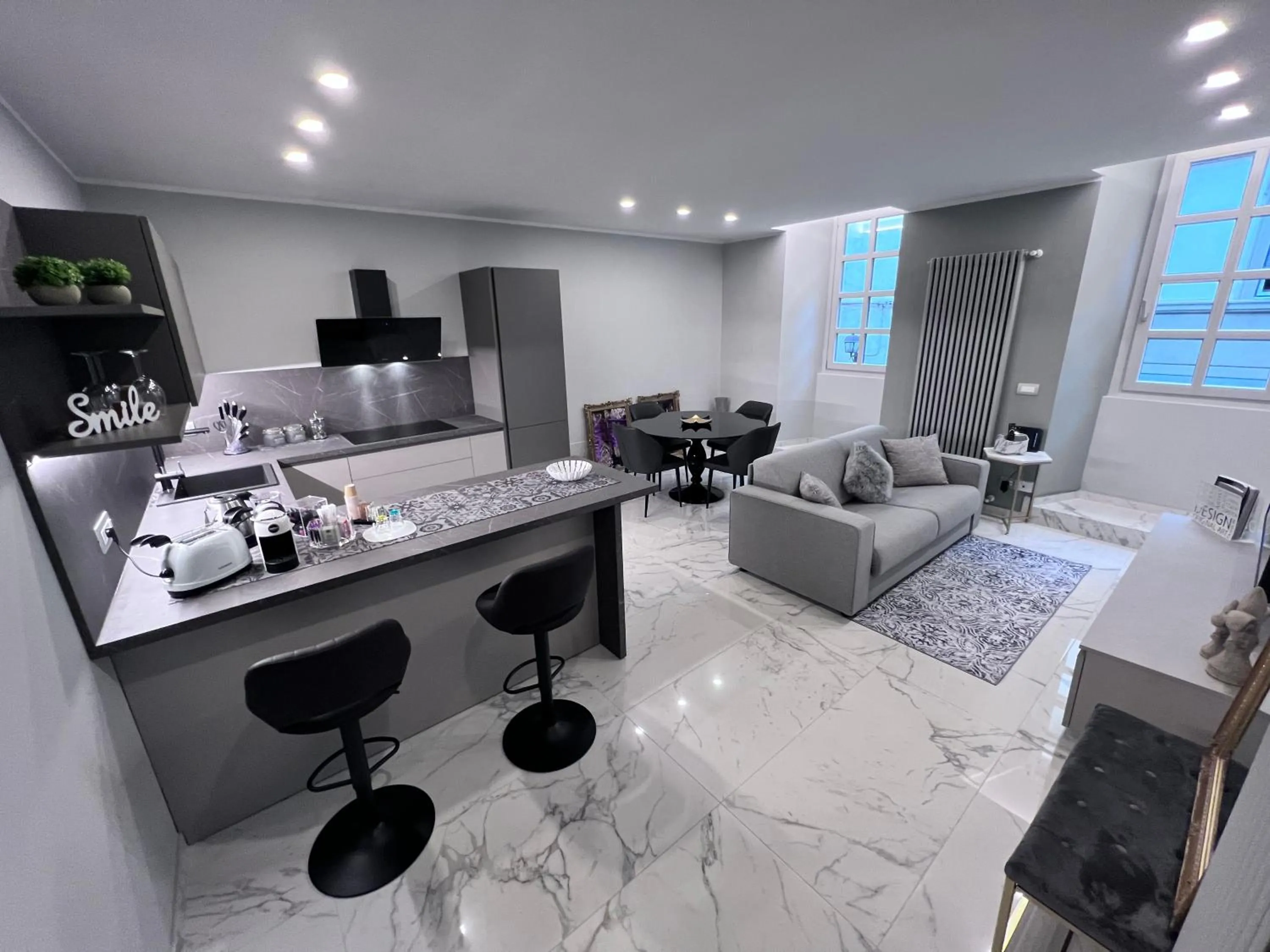Living room in Le Porte luxury apartment