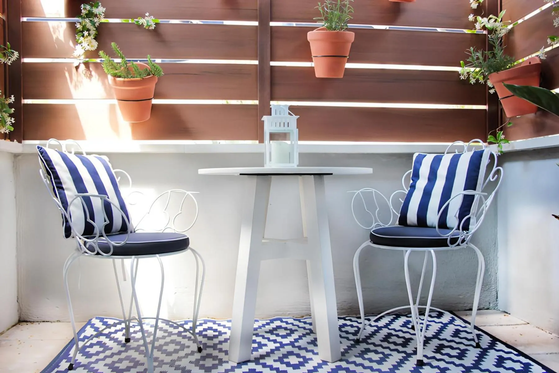 Balcony/Terrace in Hotel Midmost by Majestic Hotel Group