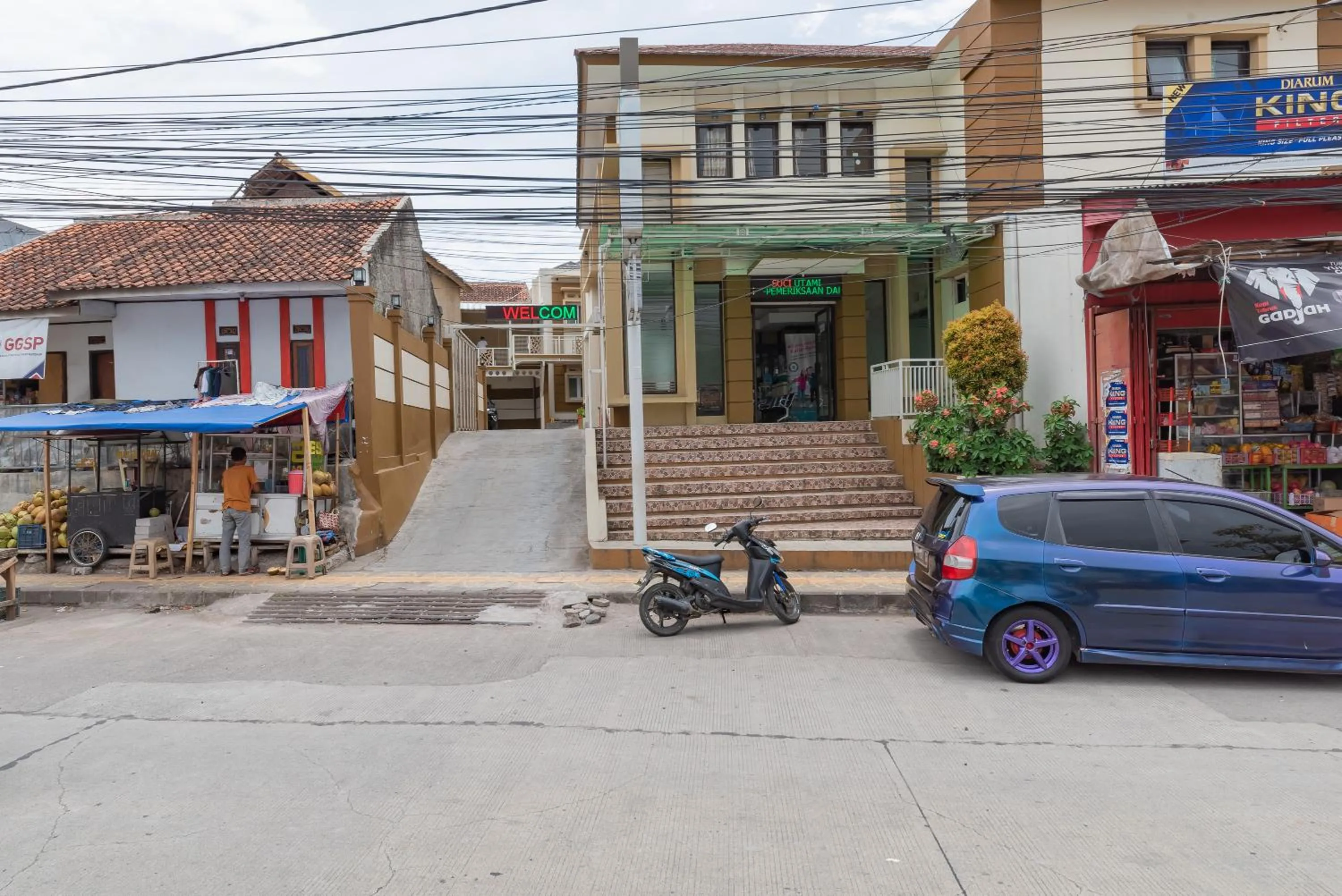 Property building in Urbanview Syariah Utami Inn Garut by RedDoorz