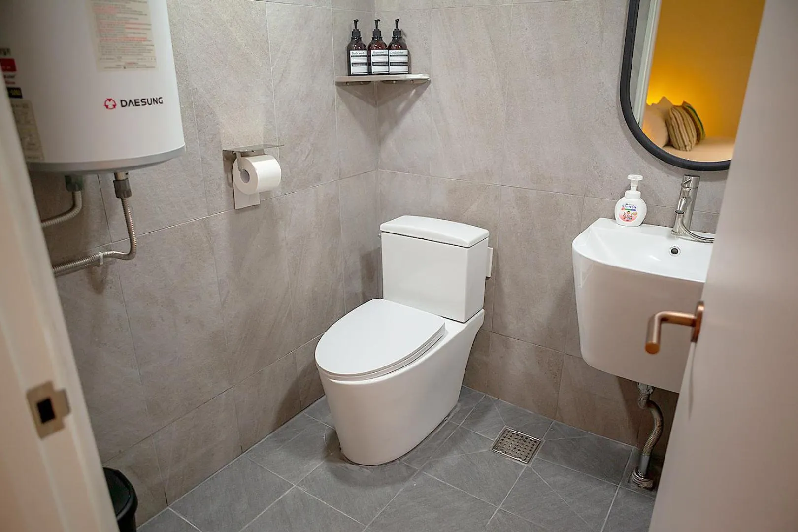 Toilet in Hostel Mihojae Busan