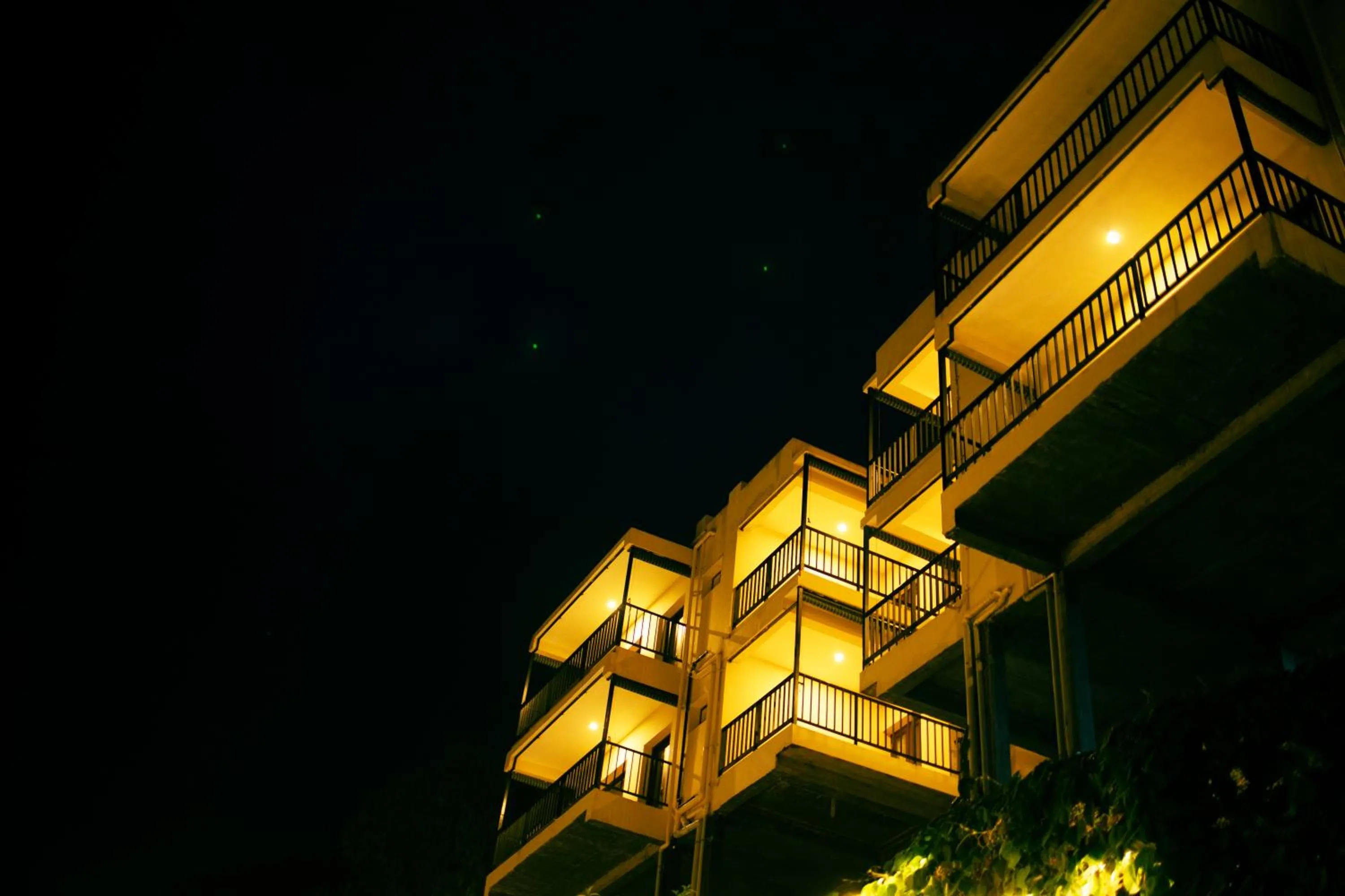 Property building in Dolphin Nose Retreat