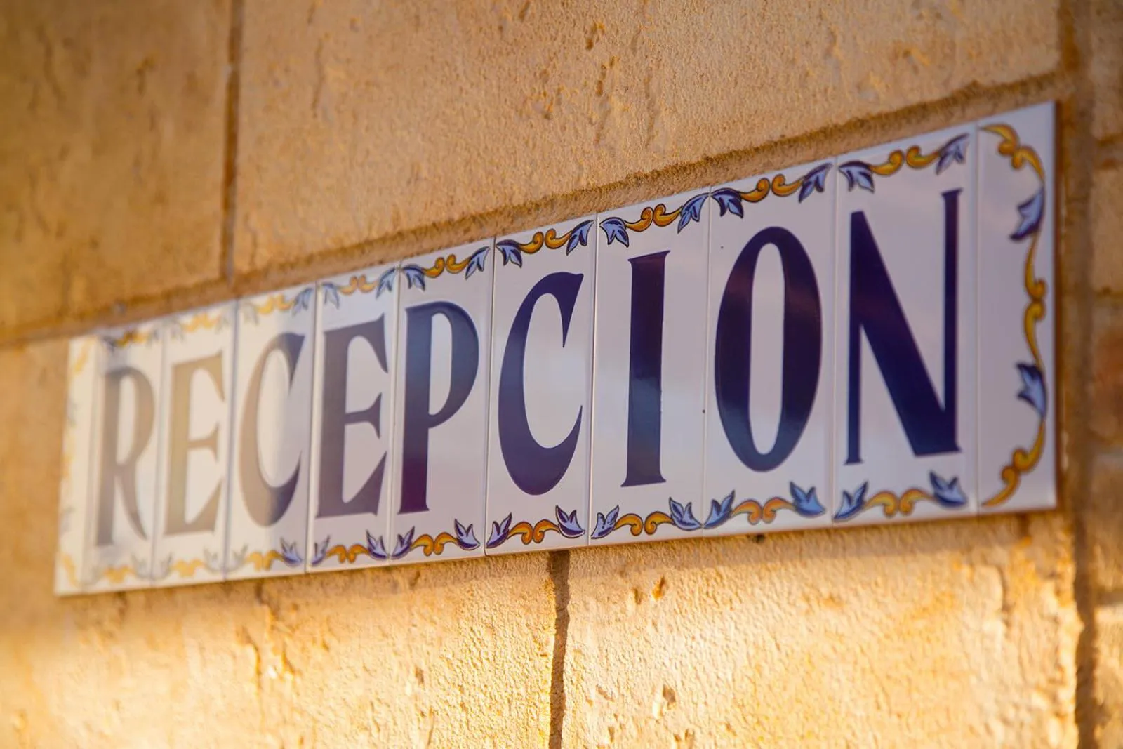 Logo/Certificate/Sign in Laguna Salada Hotel Apartamento