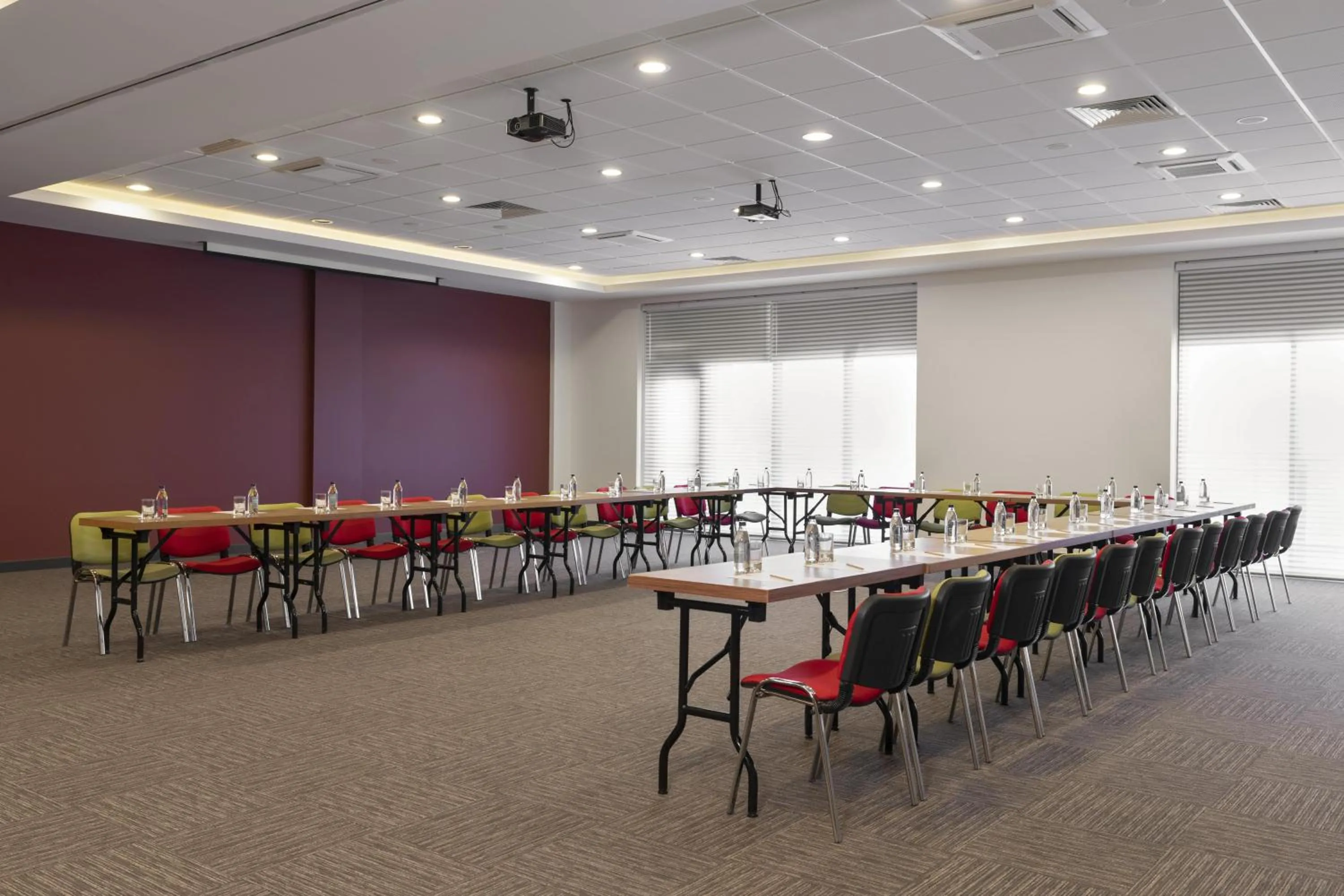 Meeting/conference room in ibis Ankara Airport Hotel
