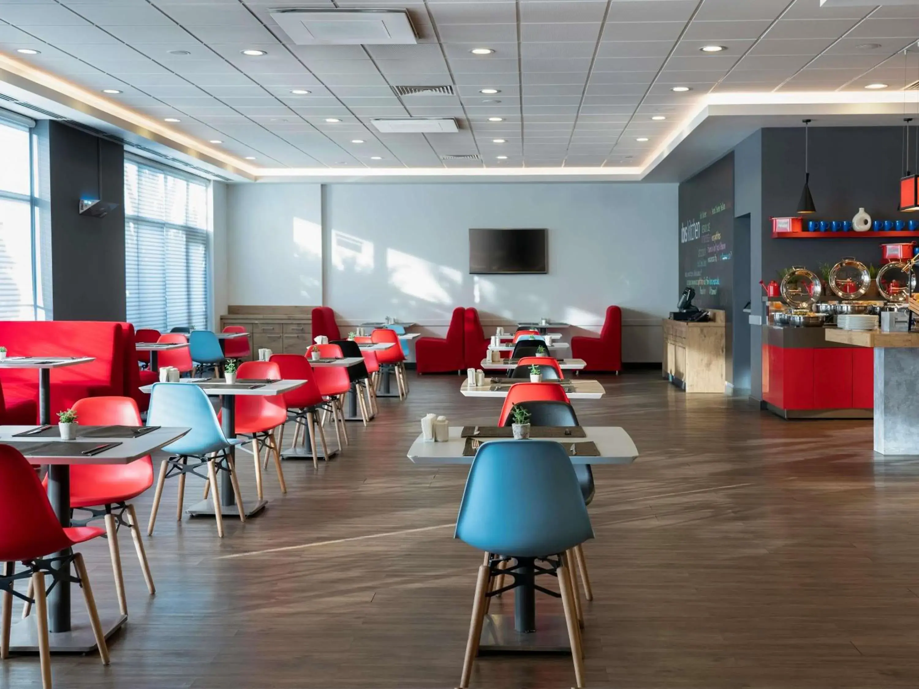 Restaurant/places to eat in ibis Ankara Airport Hotel Restaurant/places to eat in ibis Ankara Airport Hotel