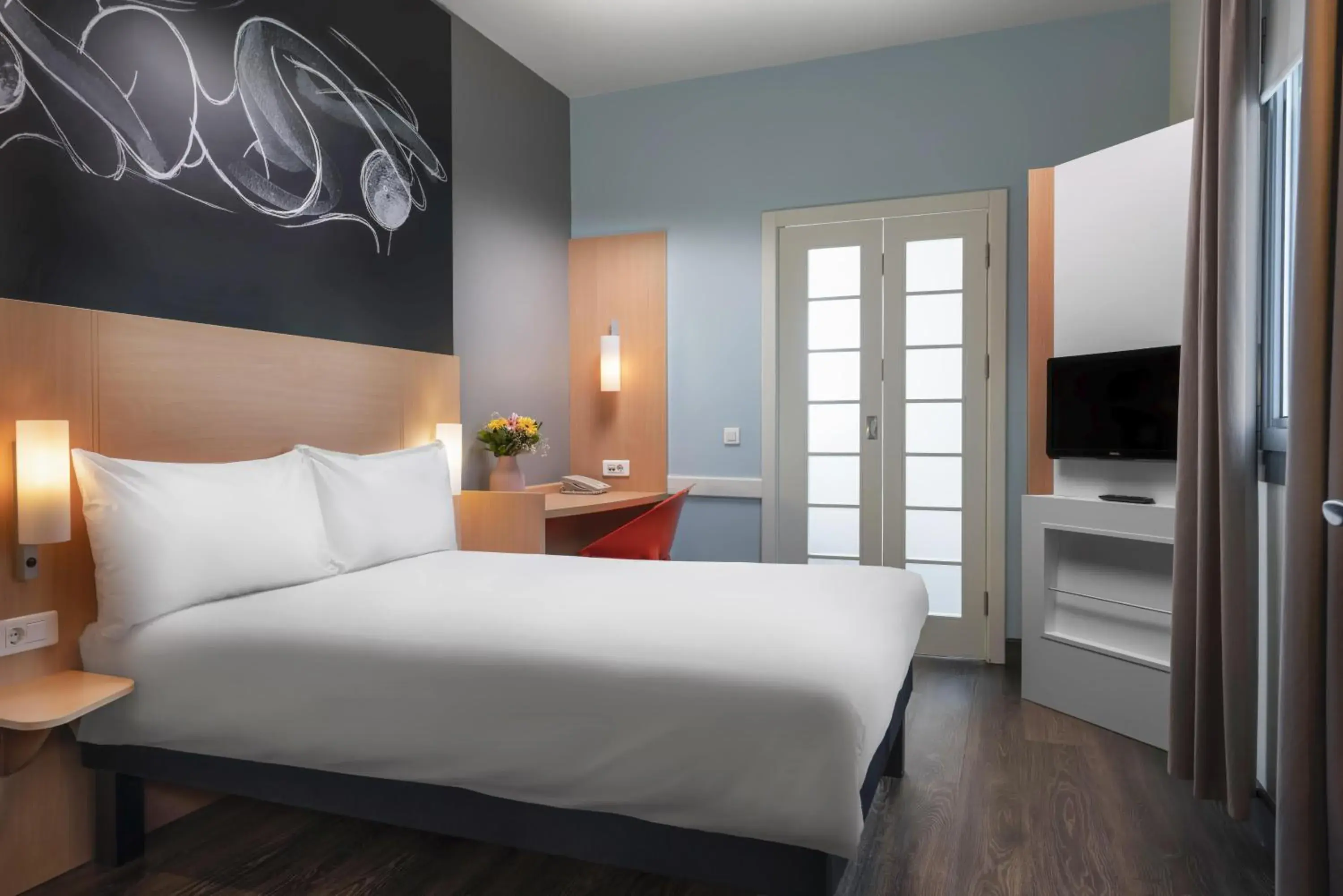 Bed in ibis Ankara Airport Hotel Bed in ibis Ankara Airport Hotel