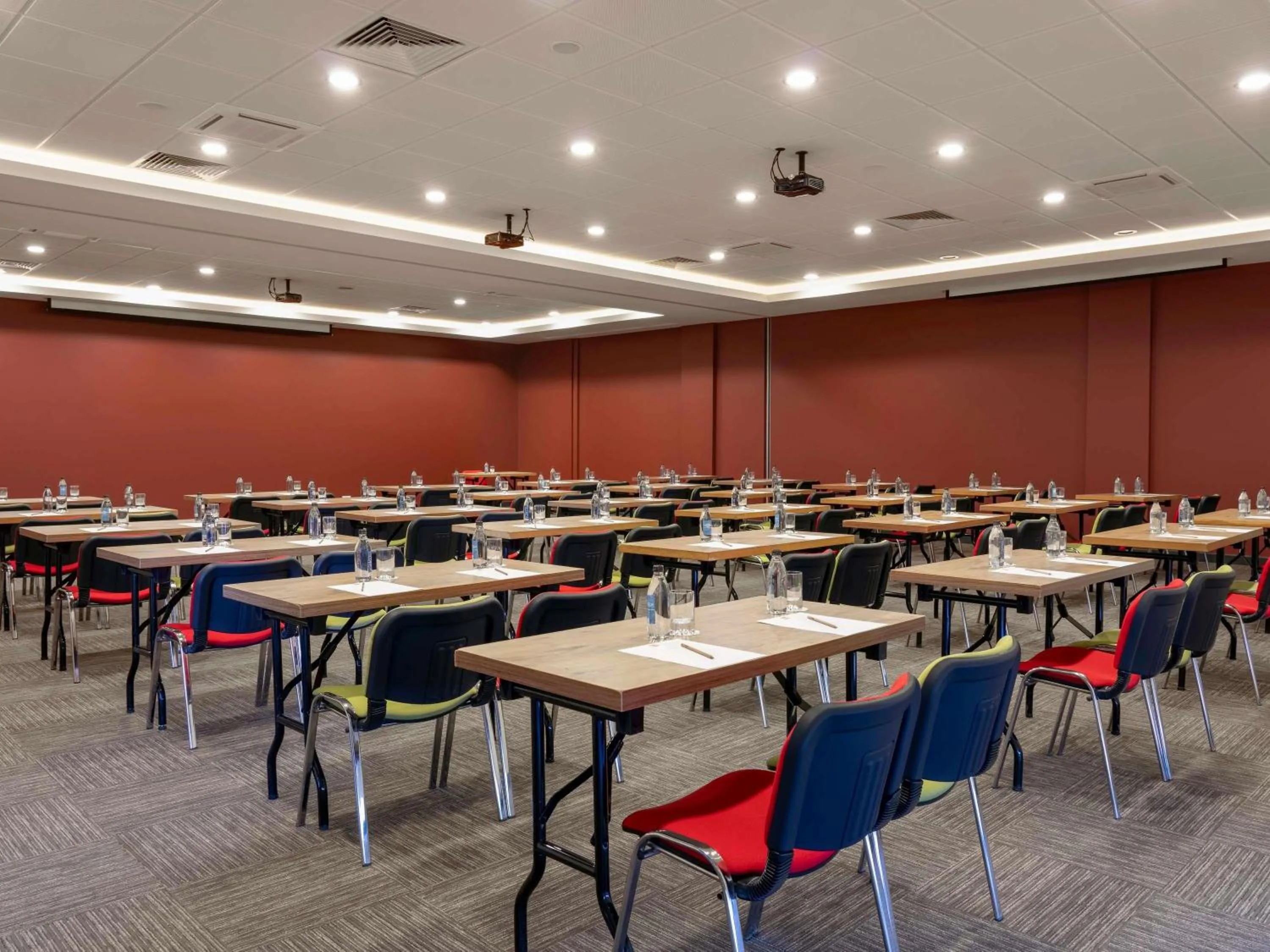 Meeting/conference room in ibis Ankara Airport Hotel