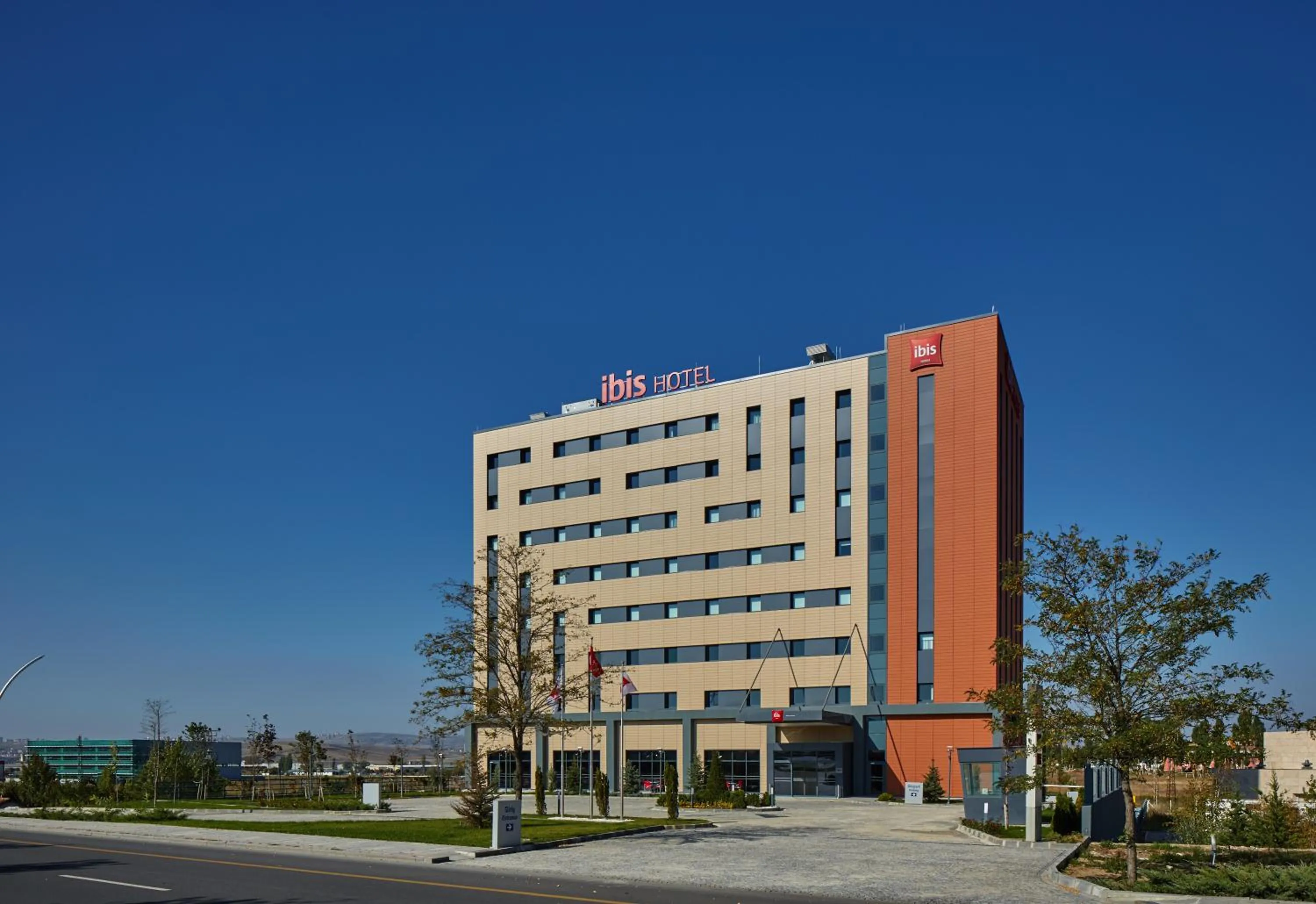 Facade/entrance in ibis Ankara Airport Hotel