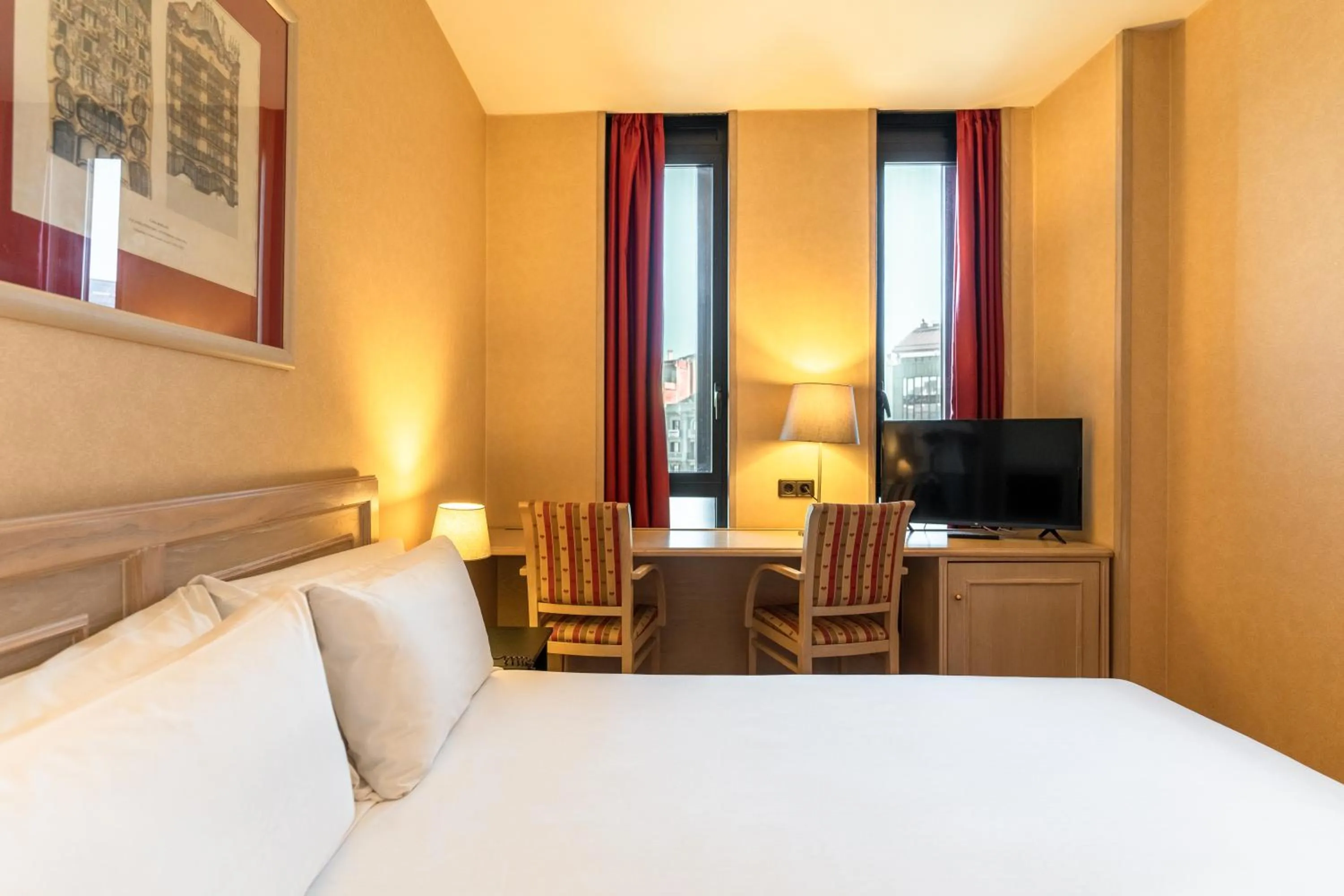 Bed in Sunotel Junior