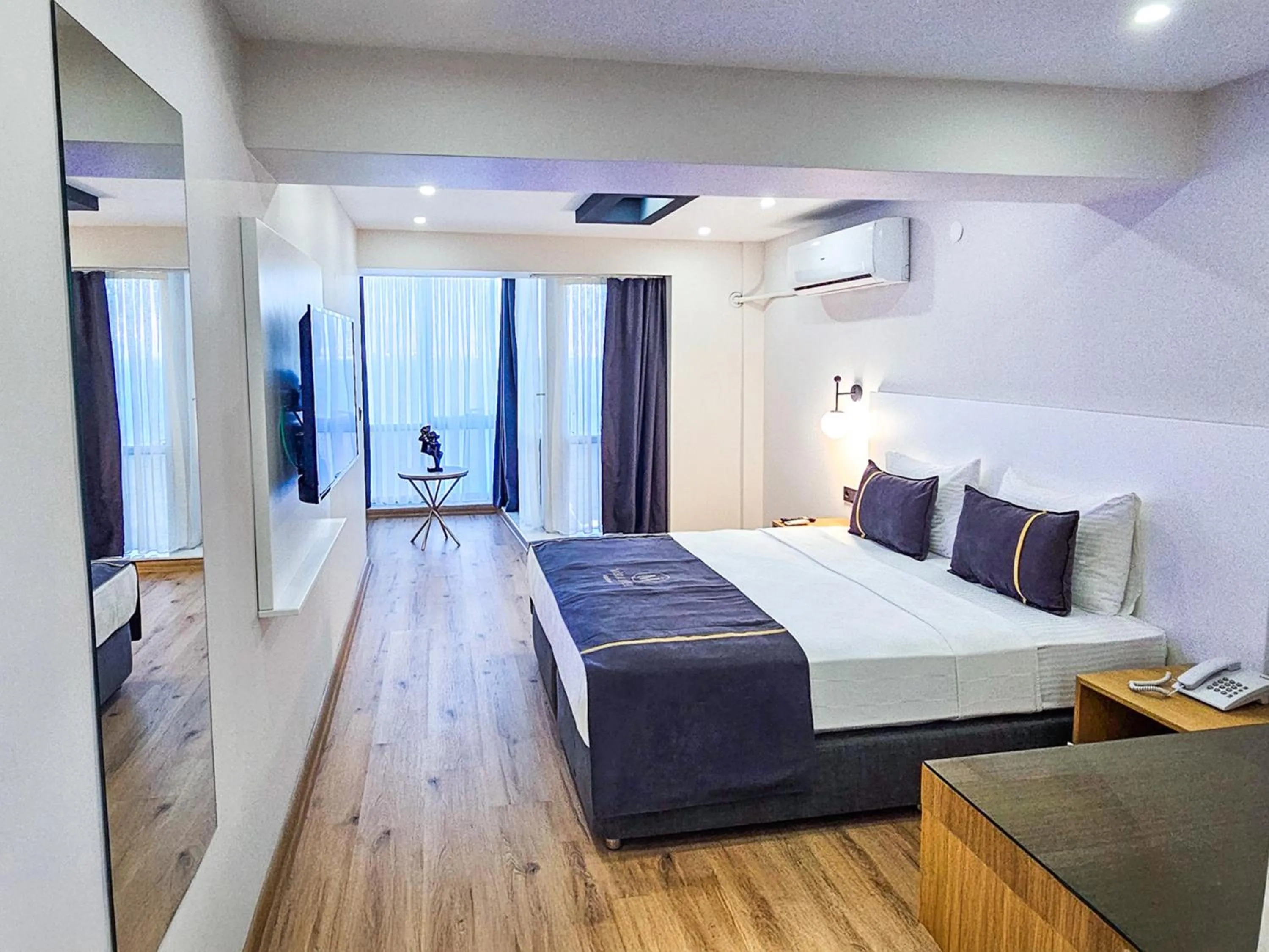 Bed in Mira Hotel Küçükyalı