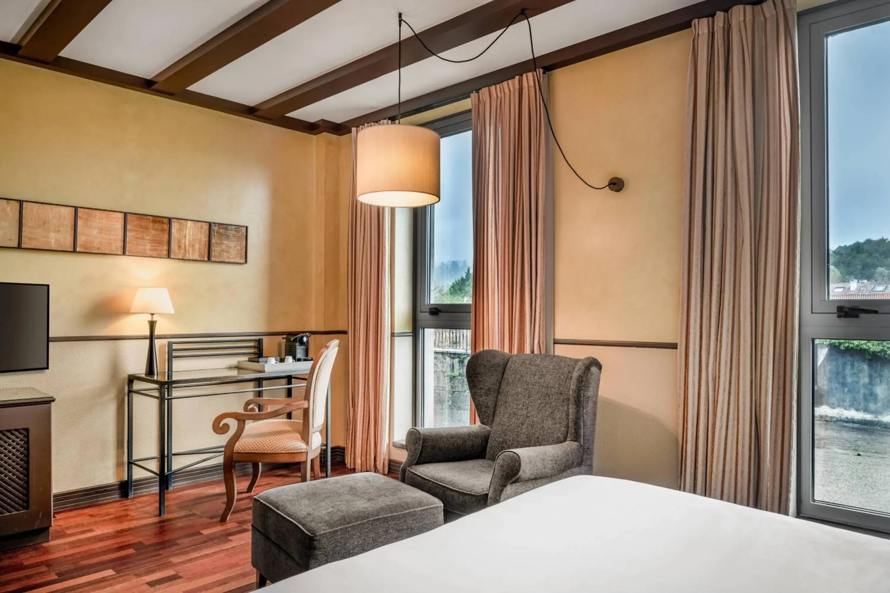 Photo of the whole room, Bed in Hotel Palacio del Carmen, Autograph Collection Photo of the whole room, Bed in Hotel Palacio del Carmen, Autograph Collection