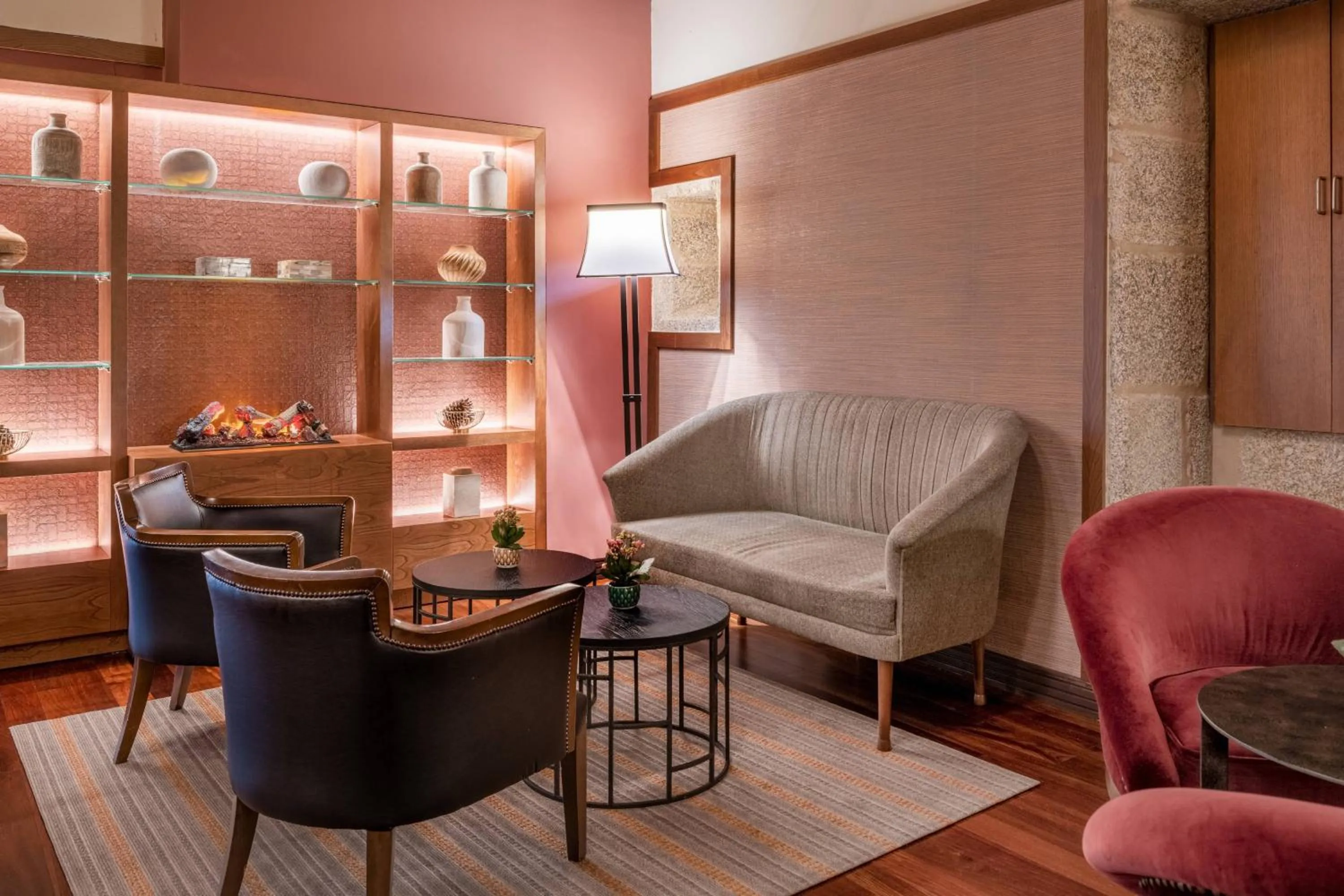 Lounge or bar in Hotel Palacio del Carmen, Autograph Collection