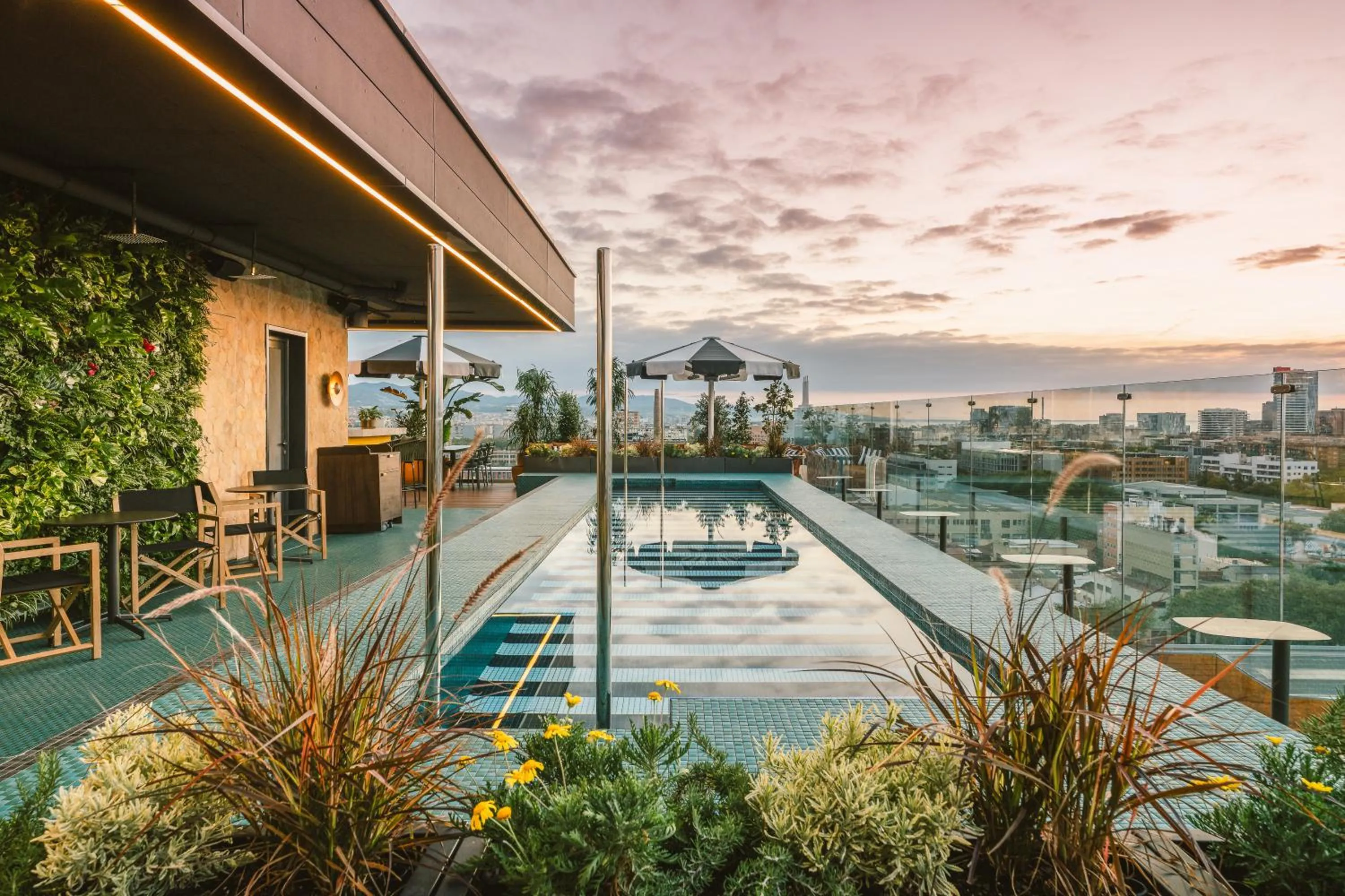Balcony/Terrace in The Social Hub Barcelona Poblenou