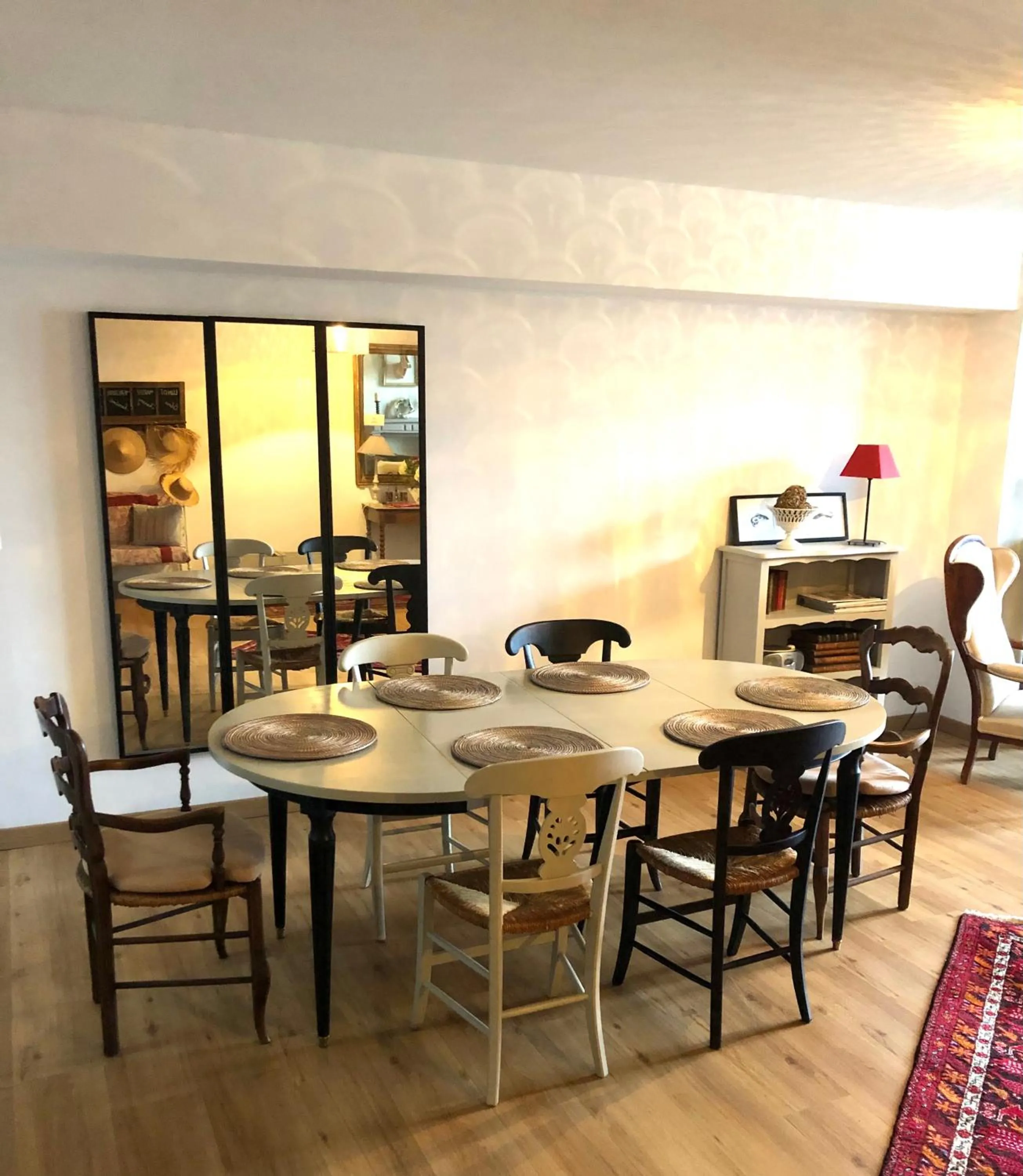 Au 16 Place Saint Louis