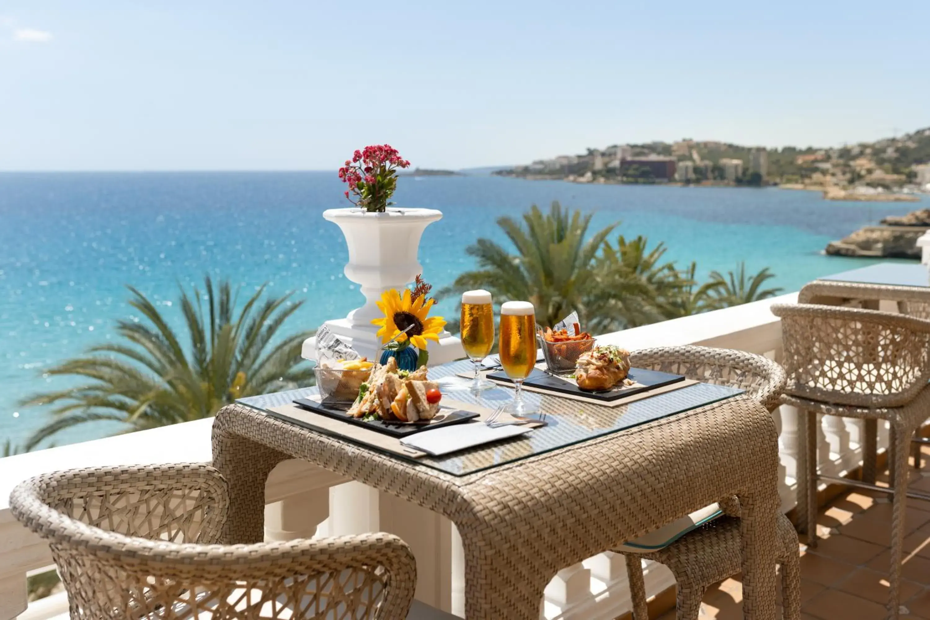 Restaurant/places to eat in Nixe Palace Restaurant/places to eat in Nixe Palace