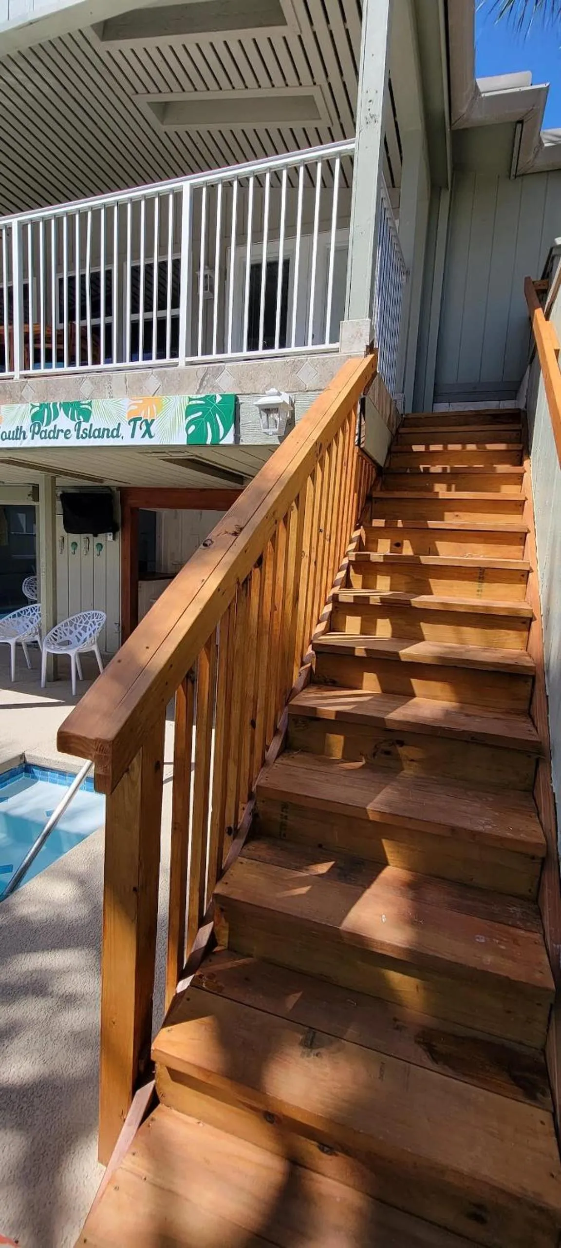 Other in Bahama Mama House