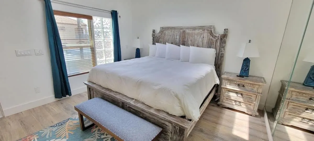 Bed in Bahama Mama House