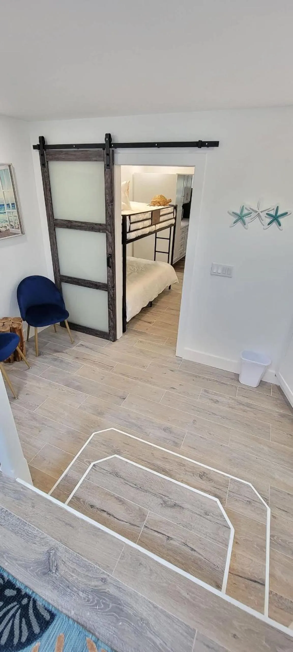 Other, Bed in Bahama Mama House