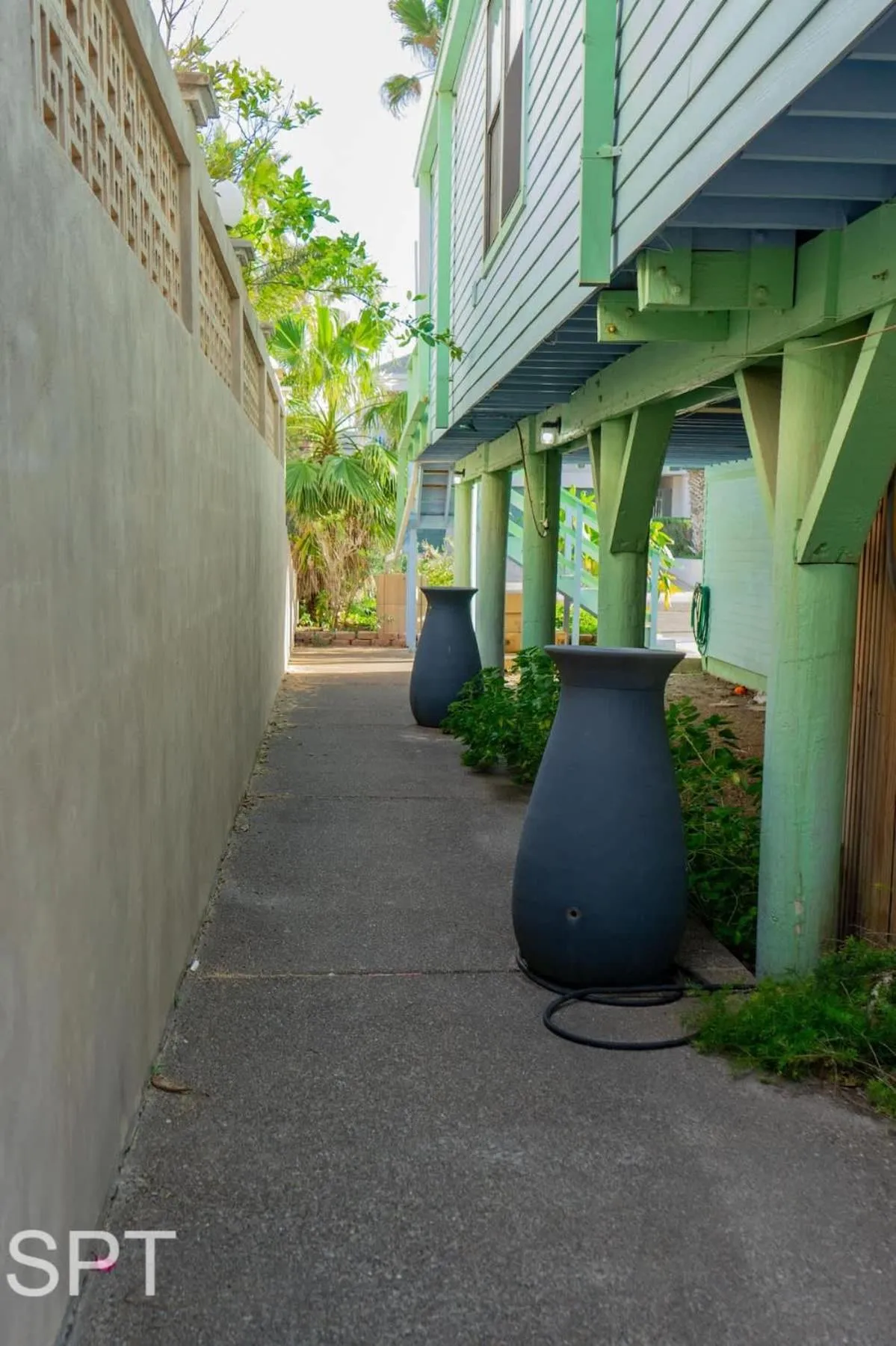 Property building in Caribbean Vibes House