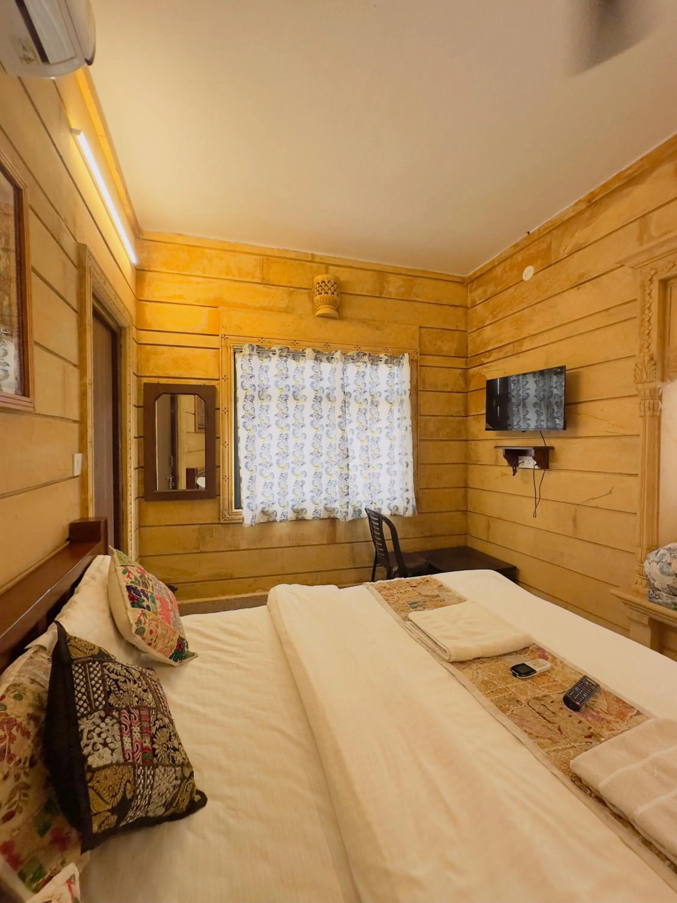 Bed in Relax Inn Jaisalmer