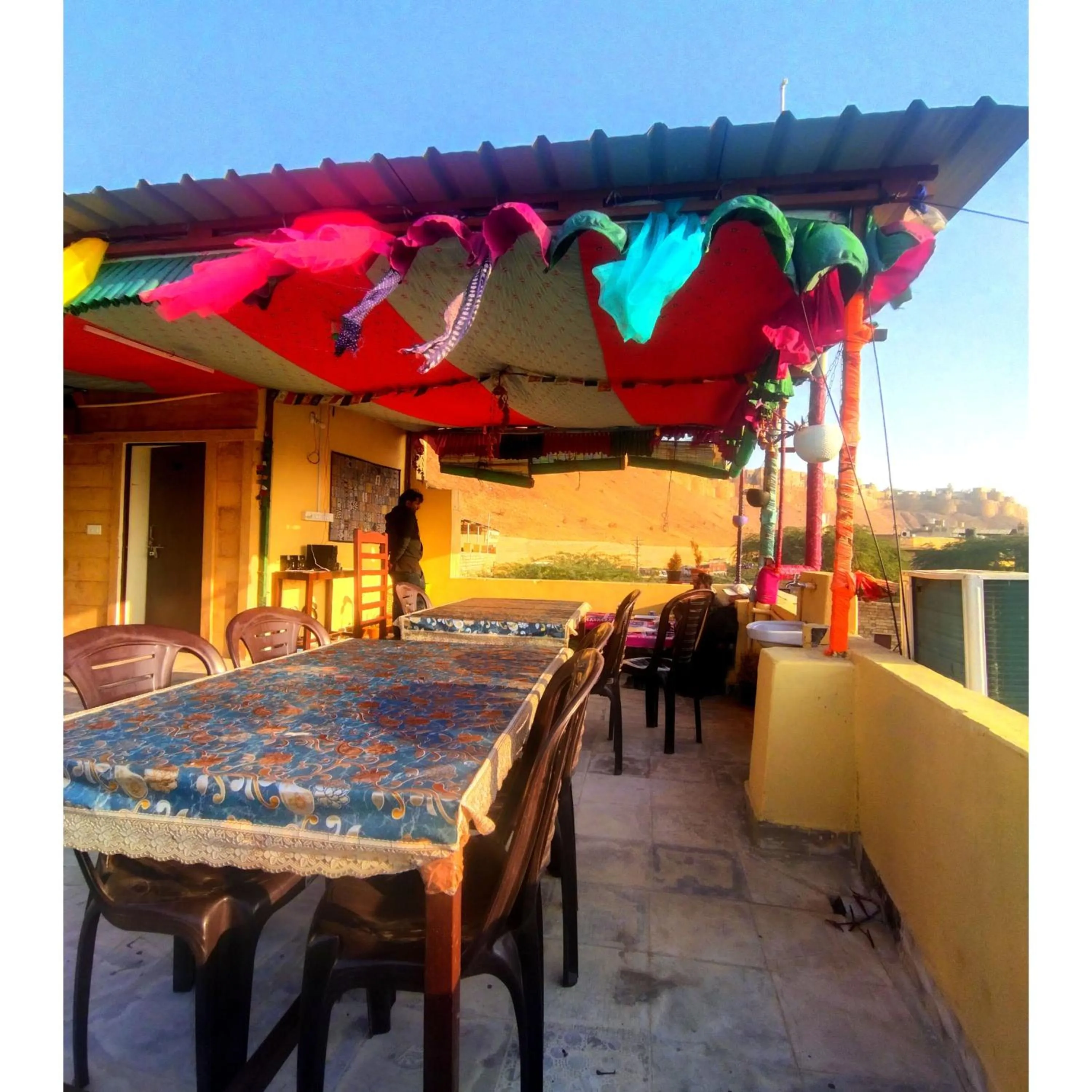 Restaurant/places to eat in Relax Inn Jaisalmer