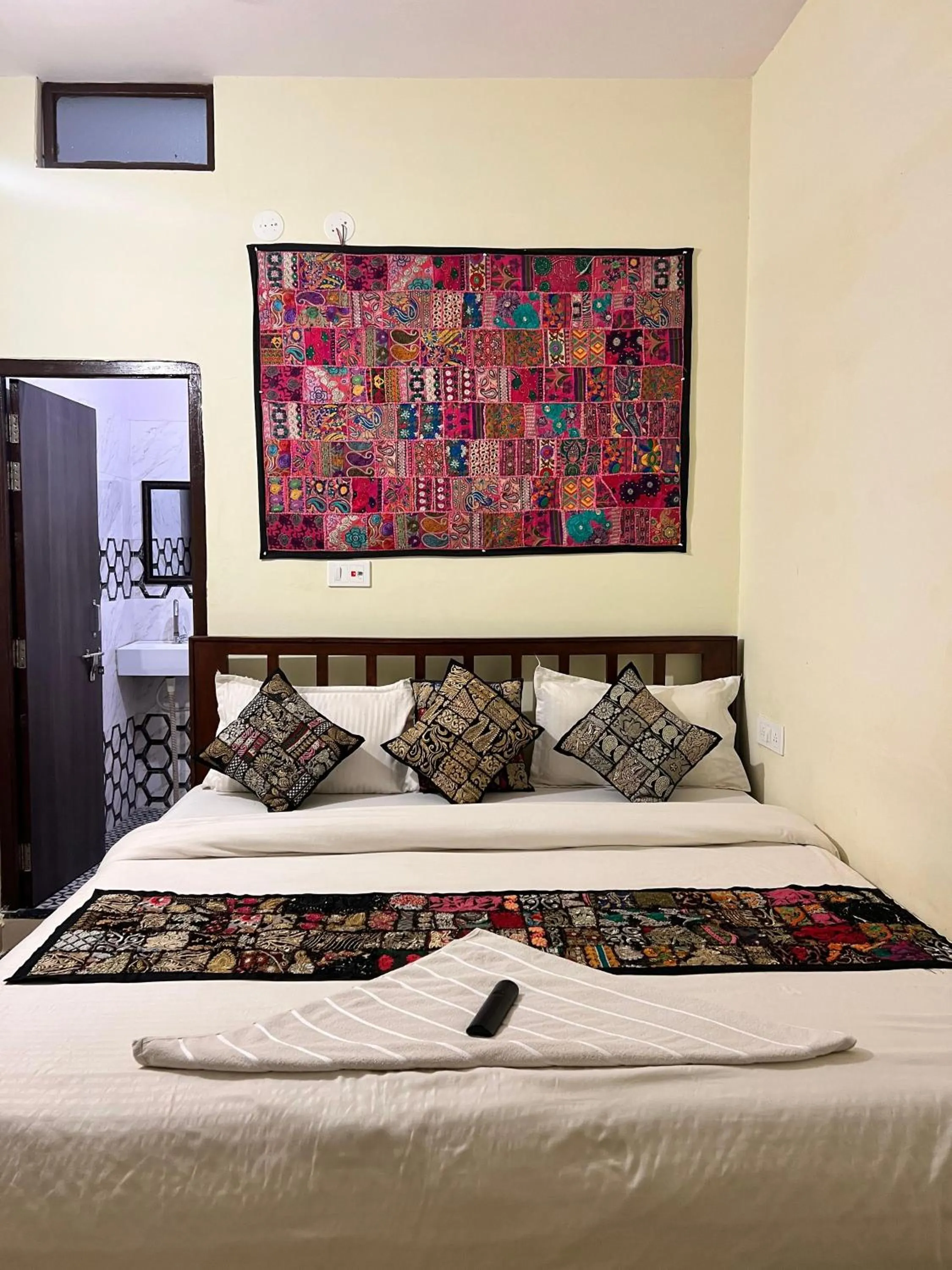Bed in Relax Inn Jaisalmer