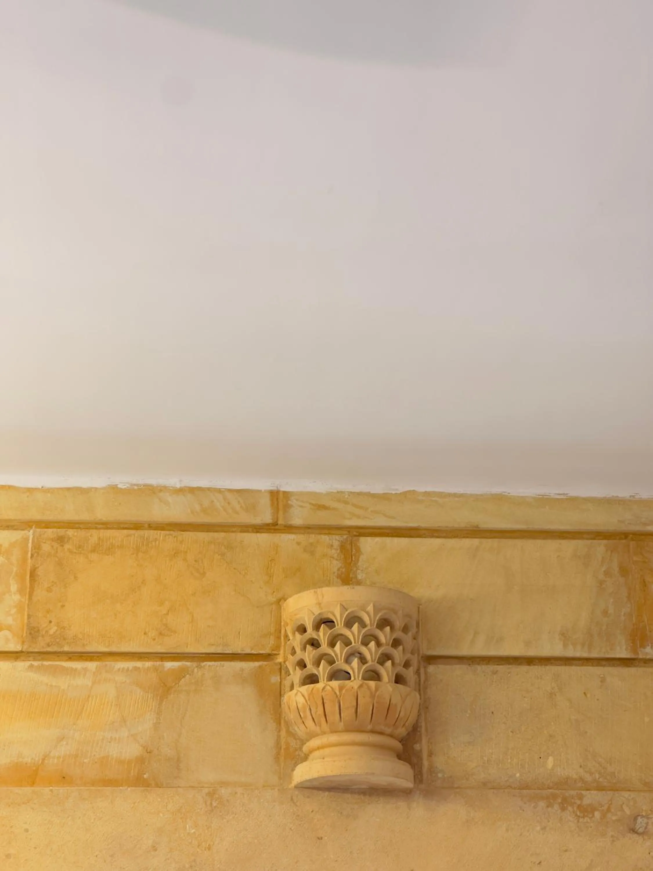 Decorative detail in Relax Inn Jaisalmer