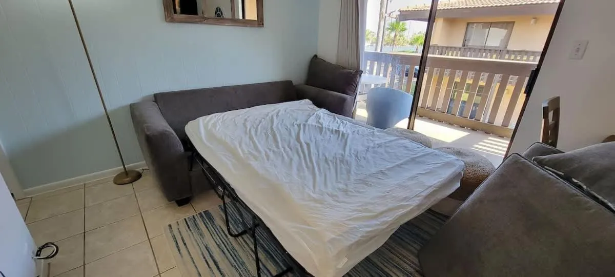 Balcony/Terrace in Tiki Condo 261