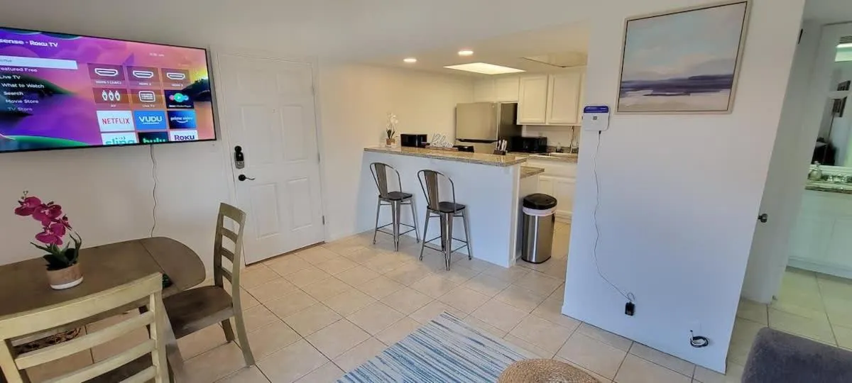 Kitchen or kitchenette in Tiki Condo 261