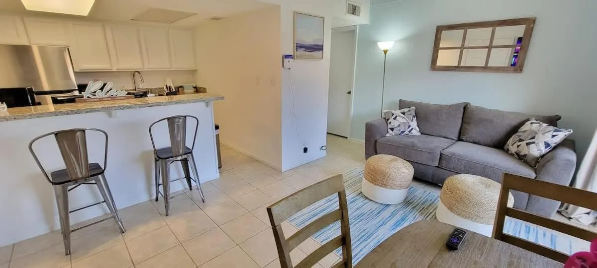 Dining area in Tiki Condo 261