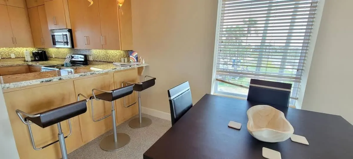 Kitchen or kitchenette in Tortuga Bay