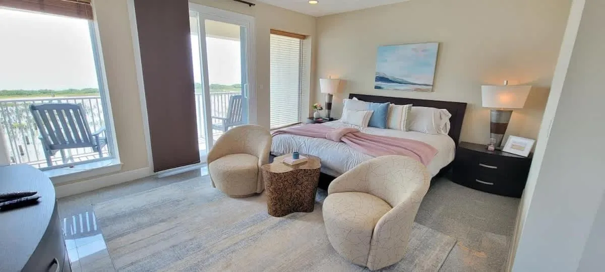 Balcony/Terrace, Bed in Tortuga Bay