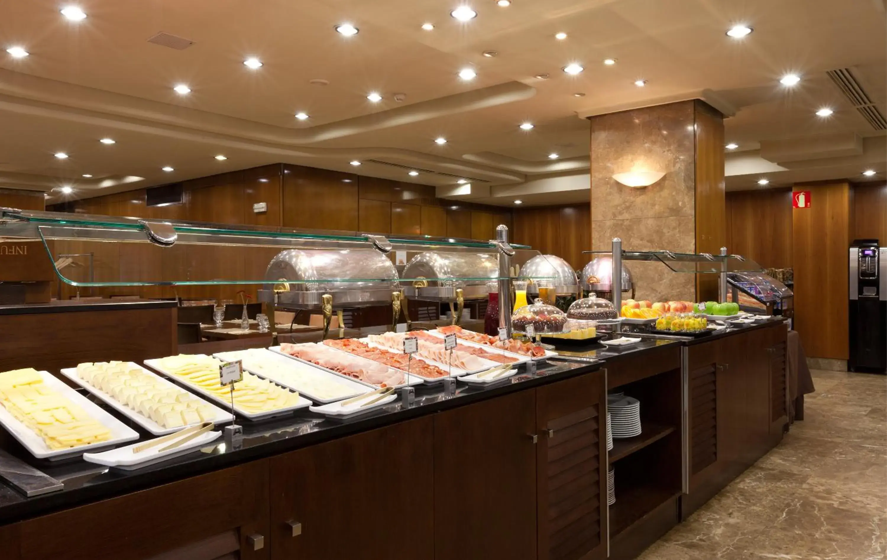 Food and drinks in Agumar Food and drinks in Agumar