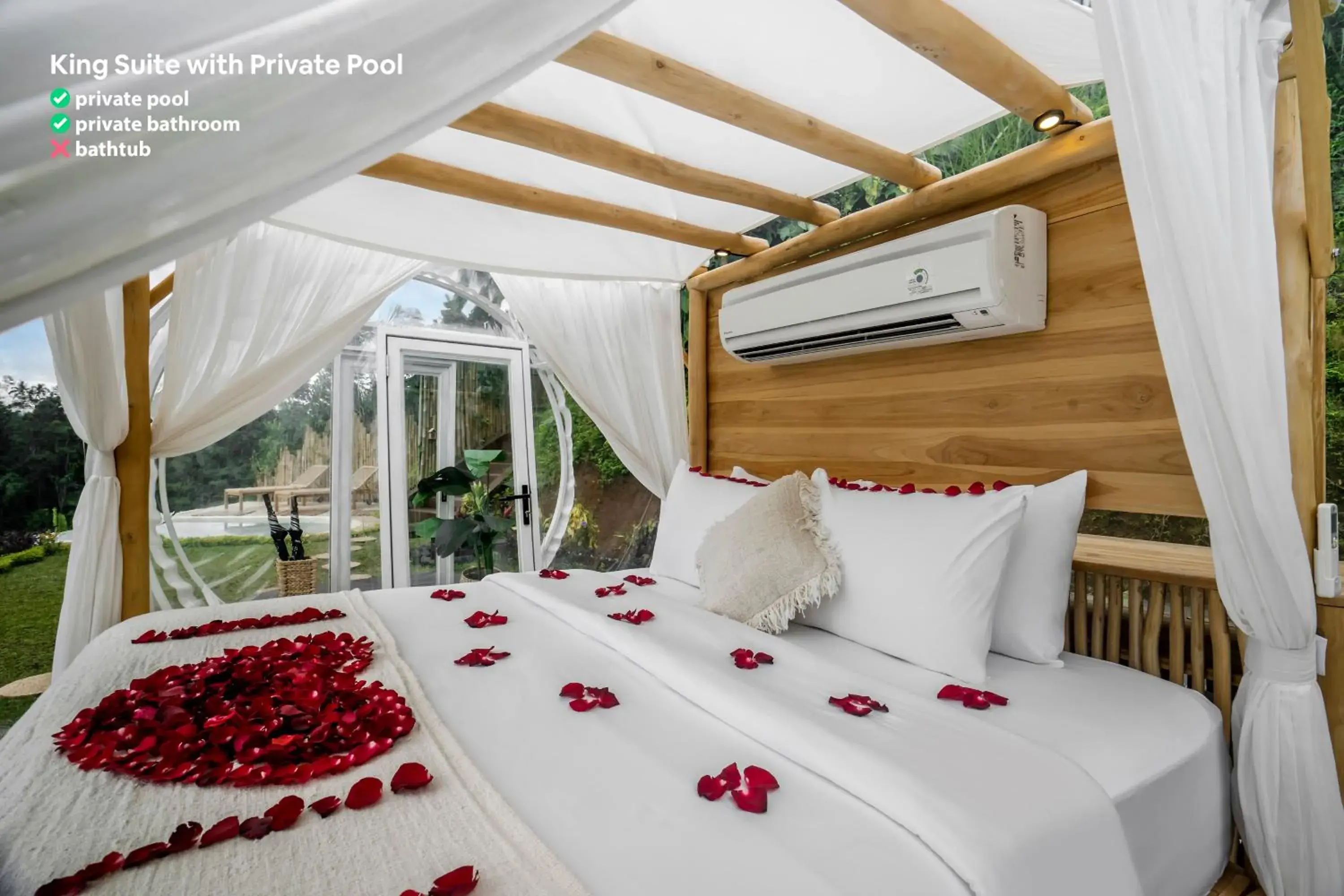 Bed in Bubble Hotel Bali Ubud - Adults Only Bed in Bubble Hotel Bali Ubud - Adults Only