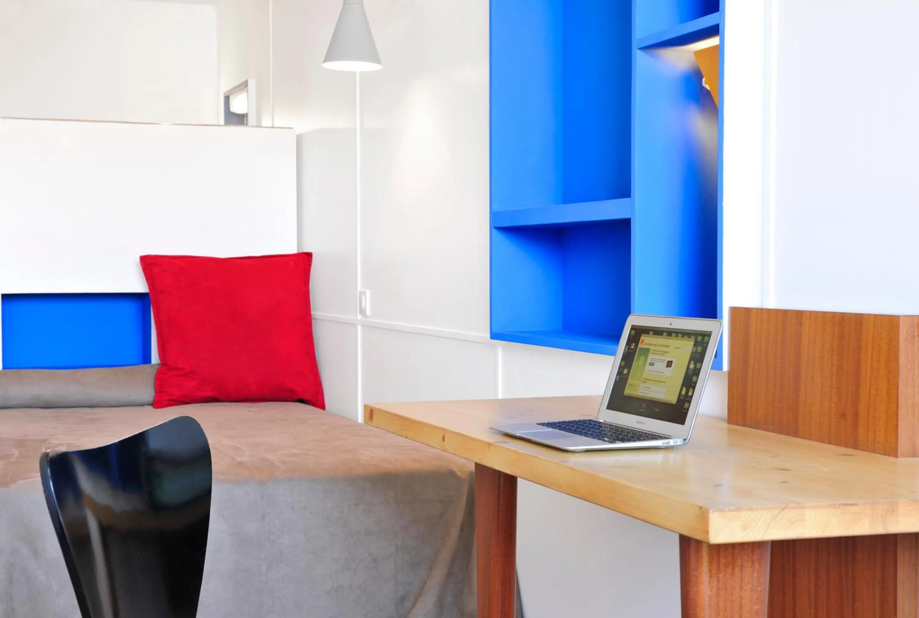 Seating area in Hotel le Corbusier