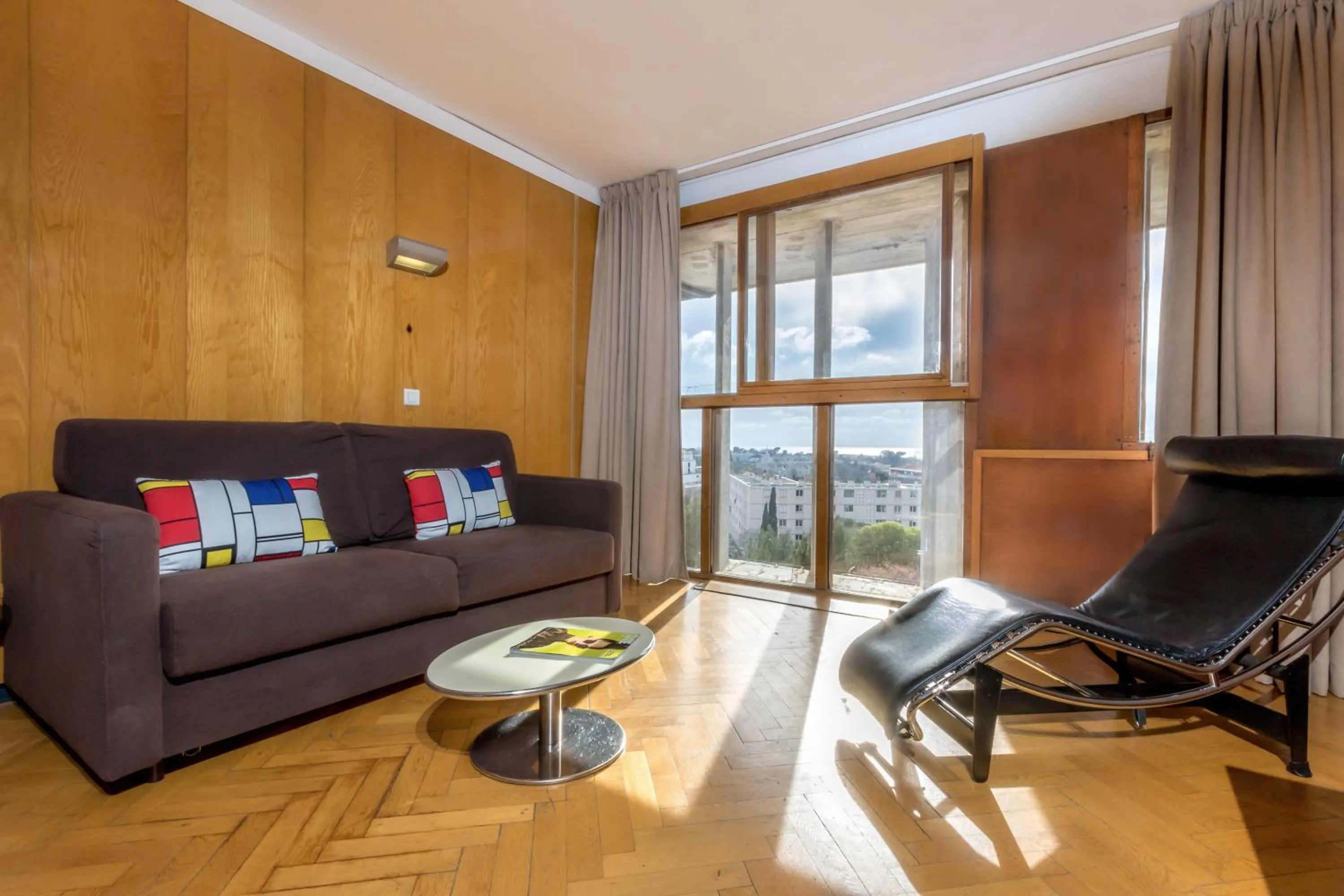 Living room in Hotel le Corbusier