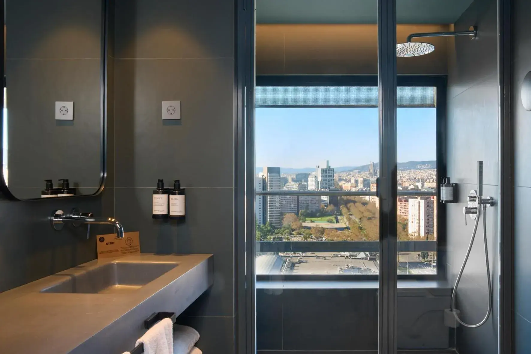 Bathroom in Barcelona Princess Bathroom in Barcelona Princess