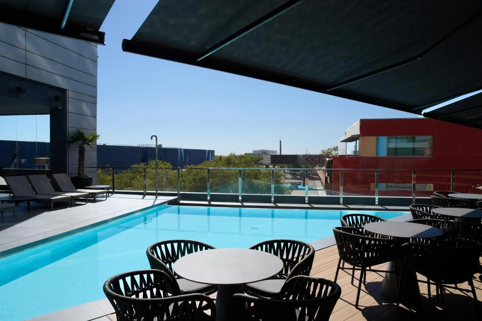 Swimming pool in Barcelona Princess Swimming pool in Barcelona Princess